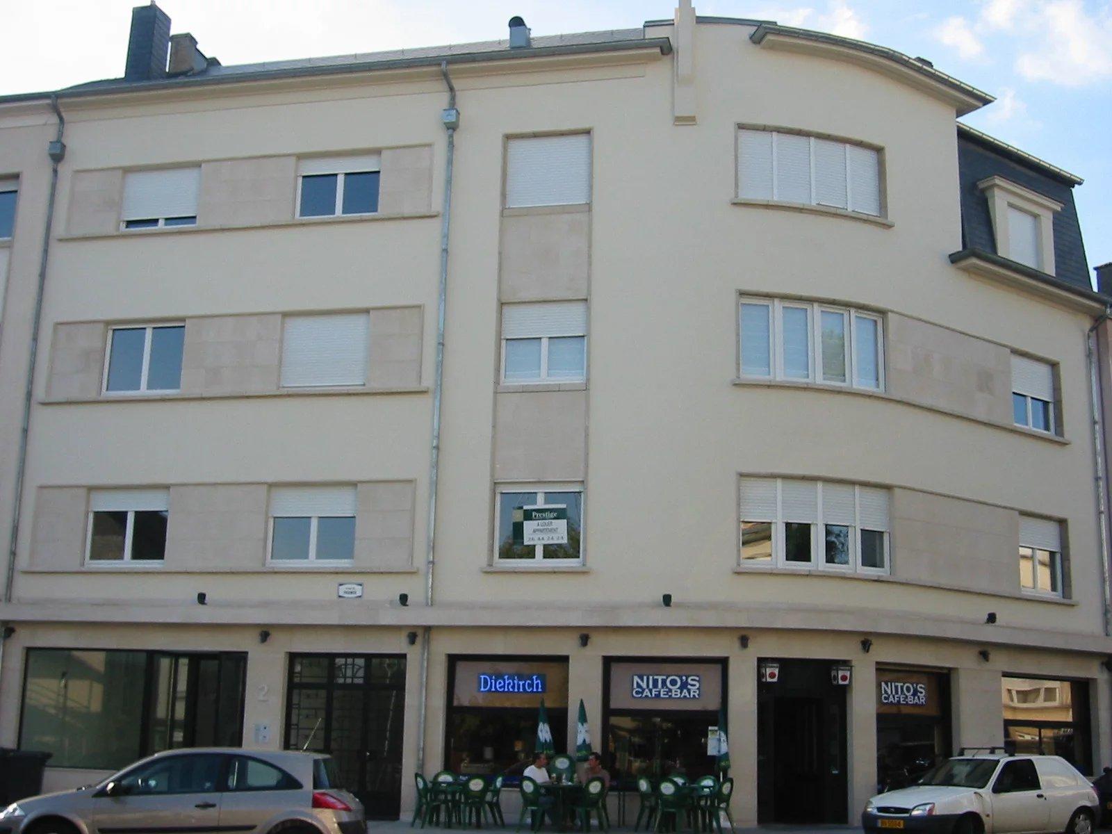 Poslovni prostor, 208 m²