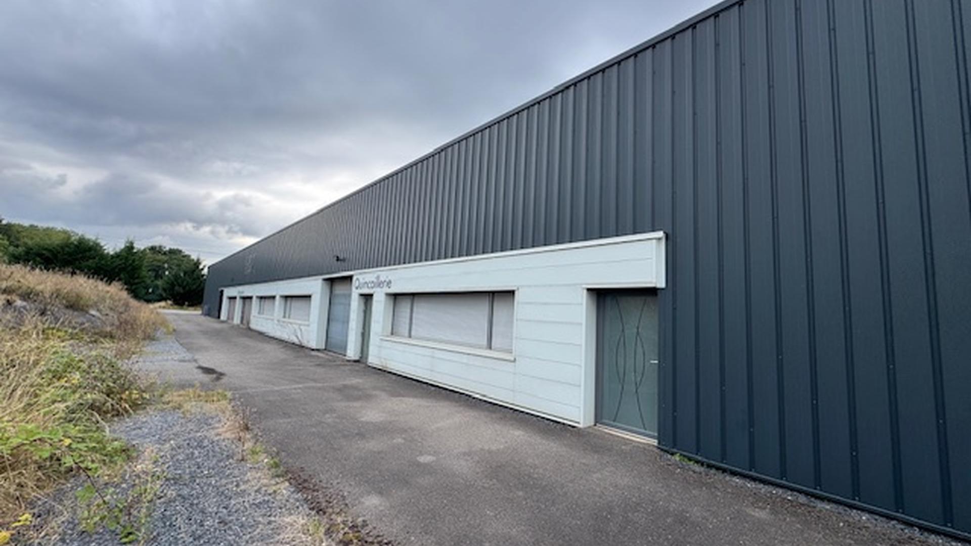 Commercial property in Rettel - Vue 3