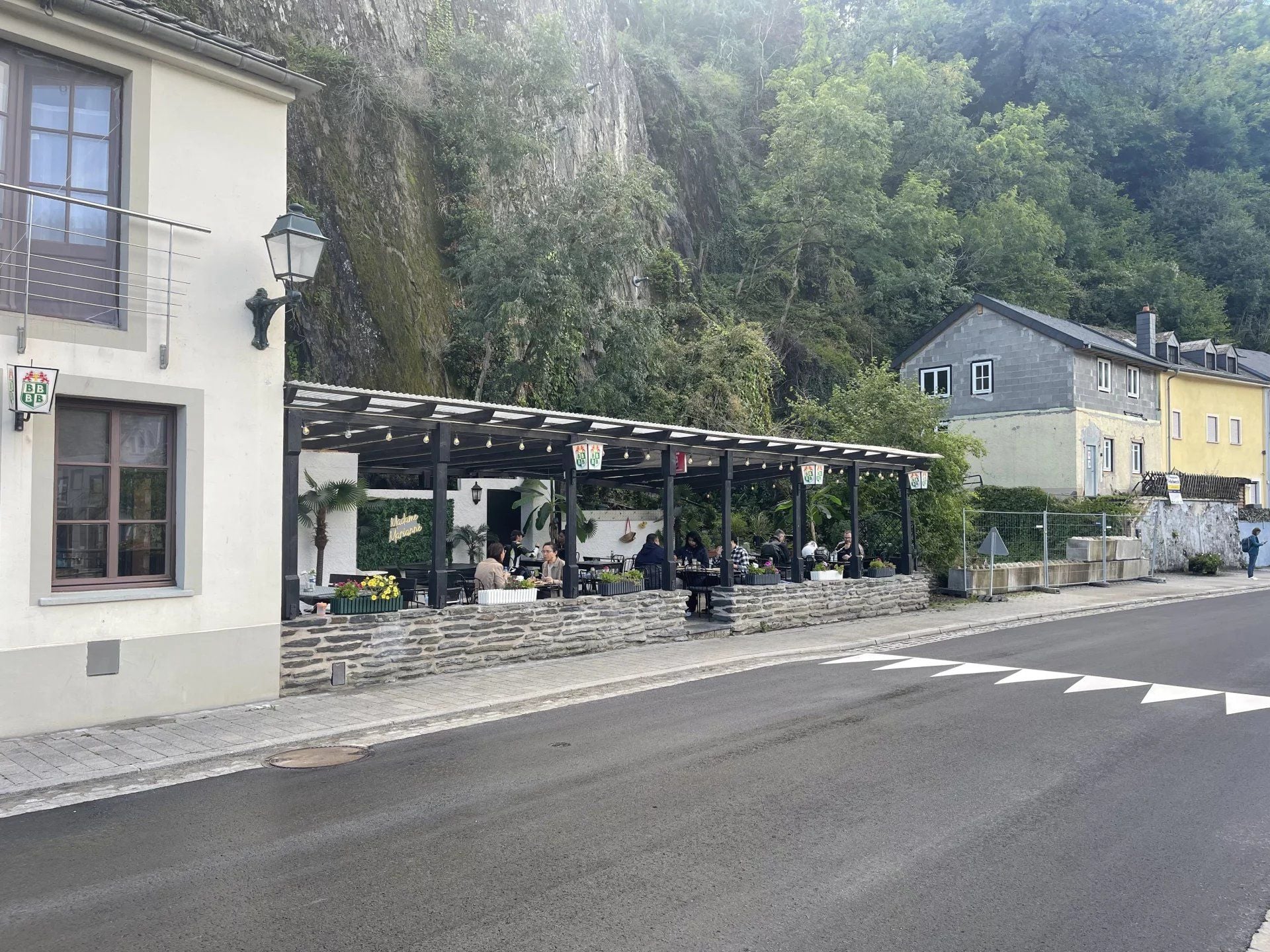 Edifício misto de comércio e habitação em Vianden — 5