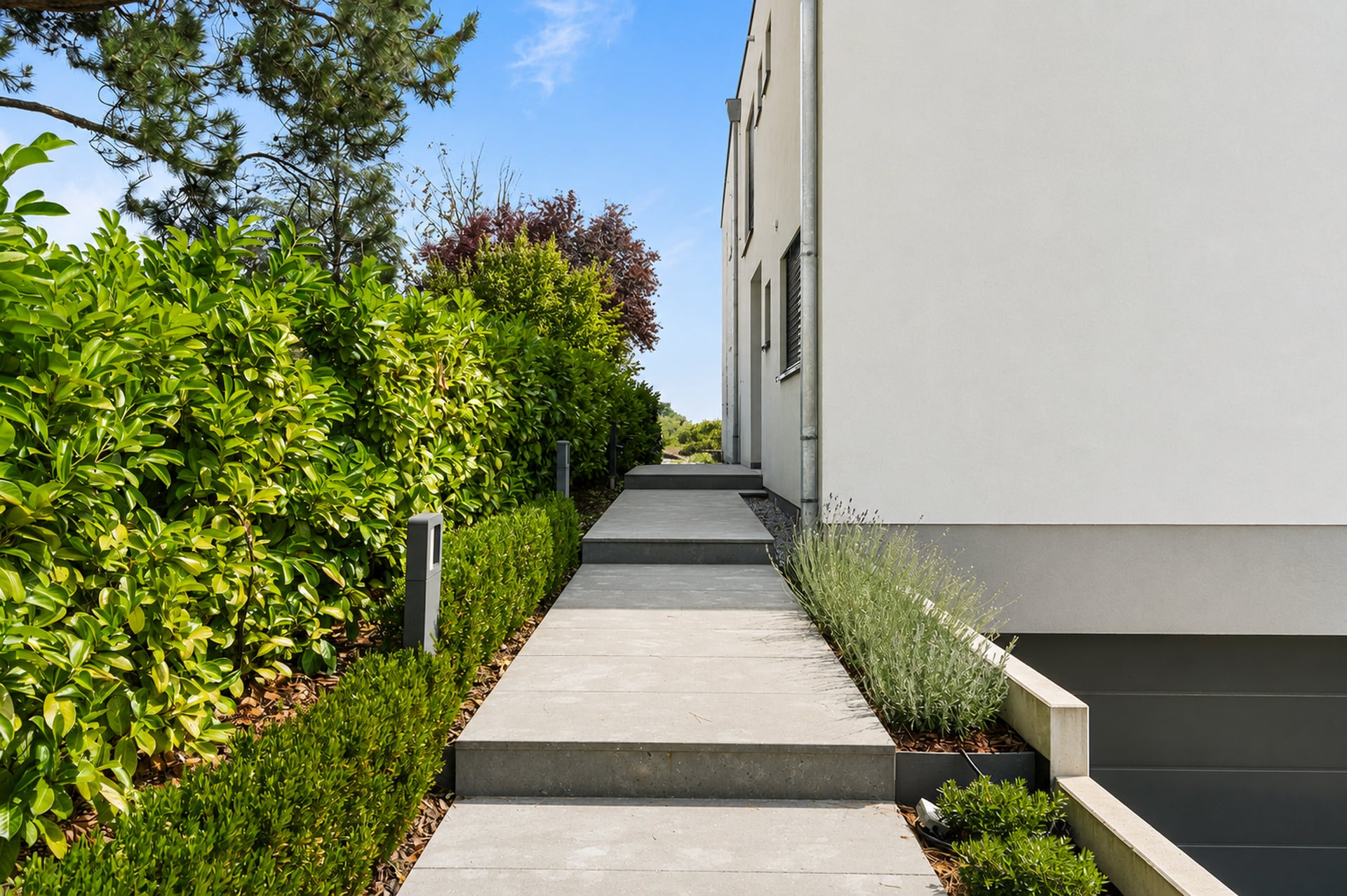 House in Bertrange - View 2