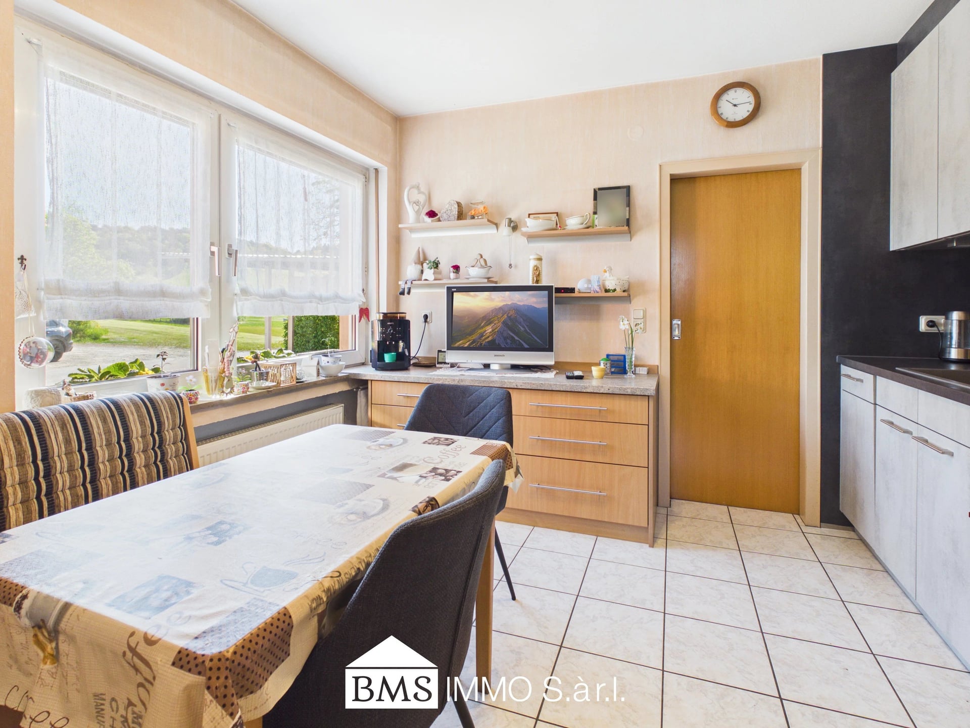 Besonderes Wohnhaus mit tollem Ausblick in ländlicher Idylle! - Ansicht 5