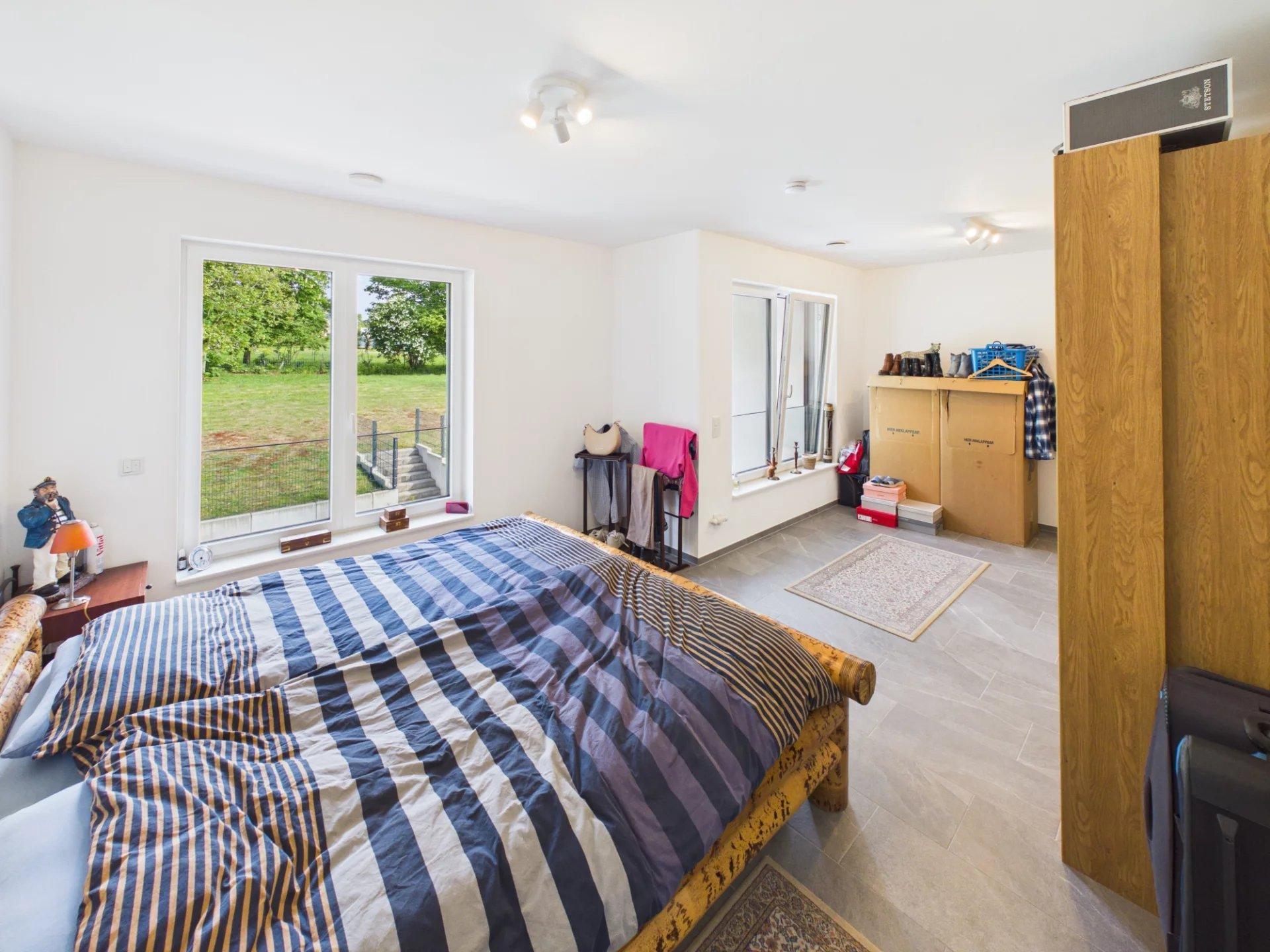 Beautiful 2 bedroom flat with large terrace for sale in Beaufort - Plus
