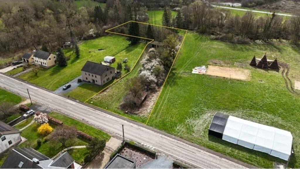 Land in Virton, Virton
