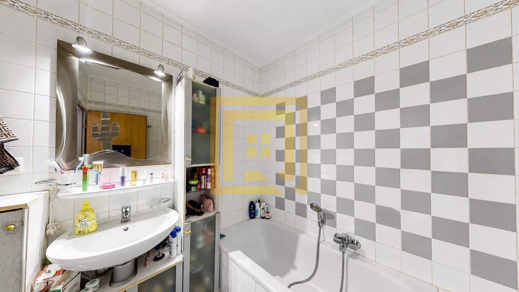 APPARTEMENT 2 CHAMBRES AVEC PARKING INTÉRIEUR À LUXEMBOURG-EICH 13