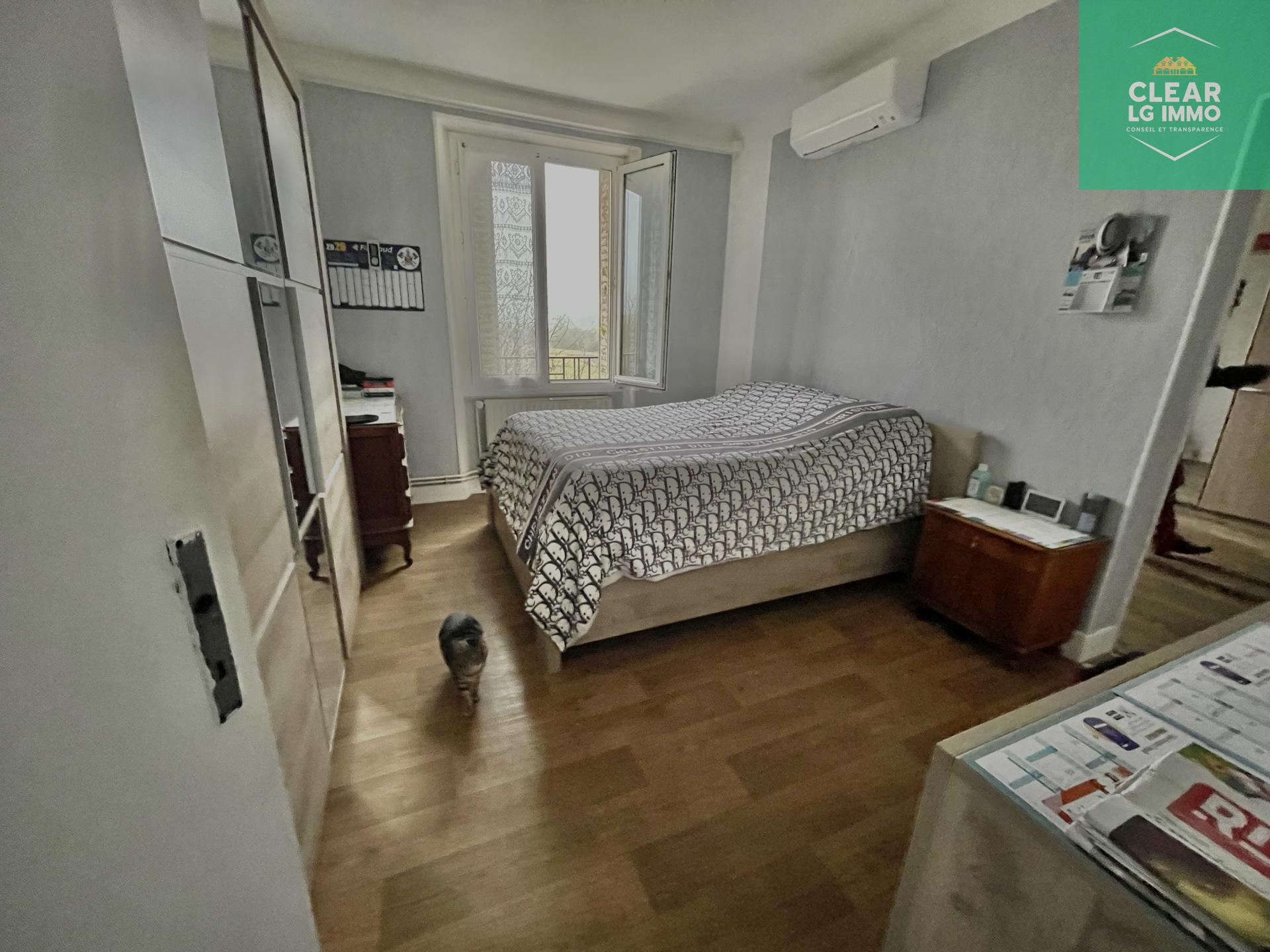 Commercial property in Halstroff - Plus