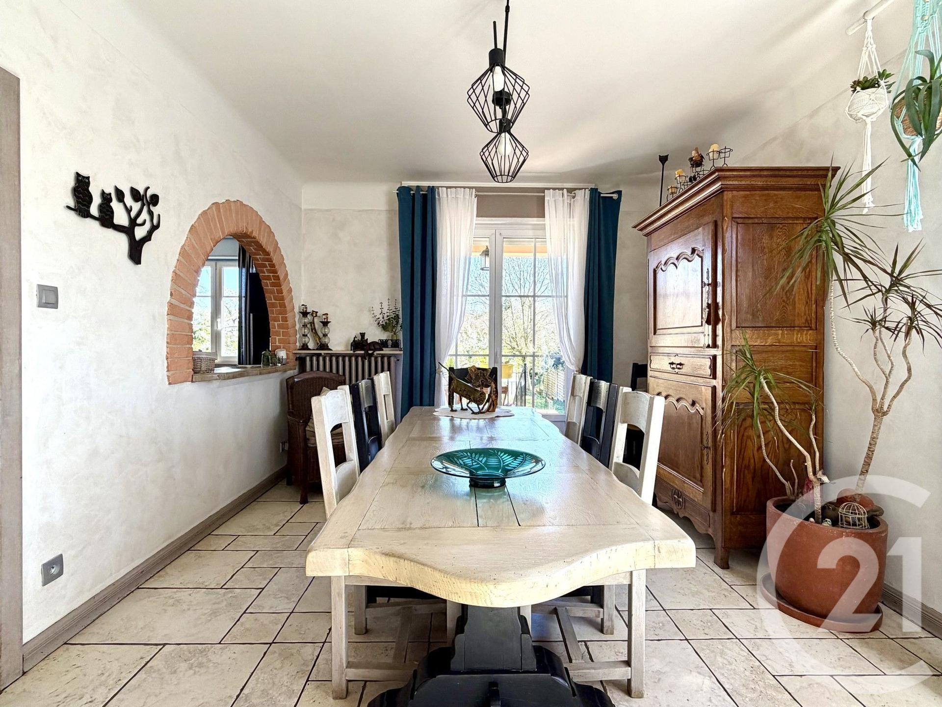 Maison – Thionville, Place du Luxembourg, Moselle - Plus
