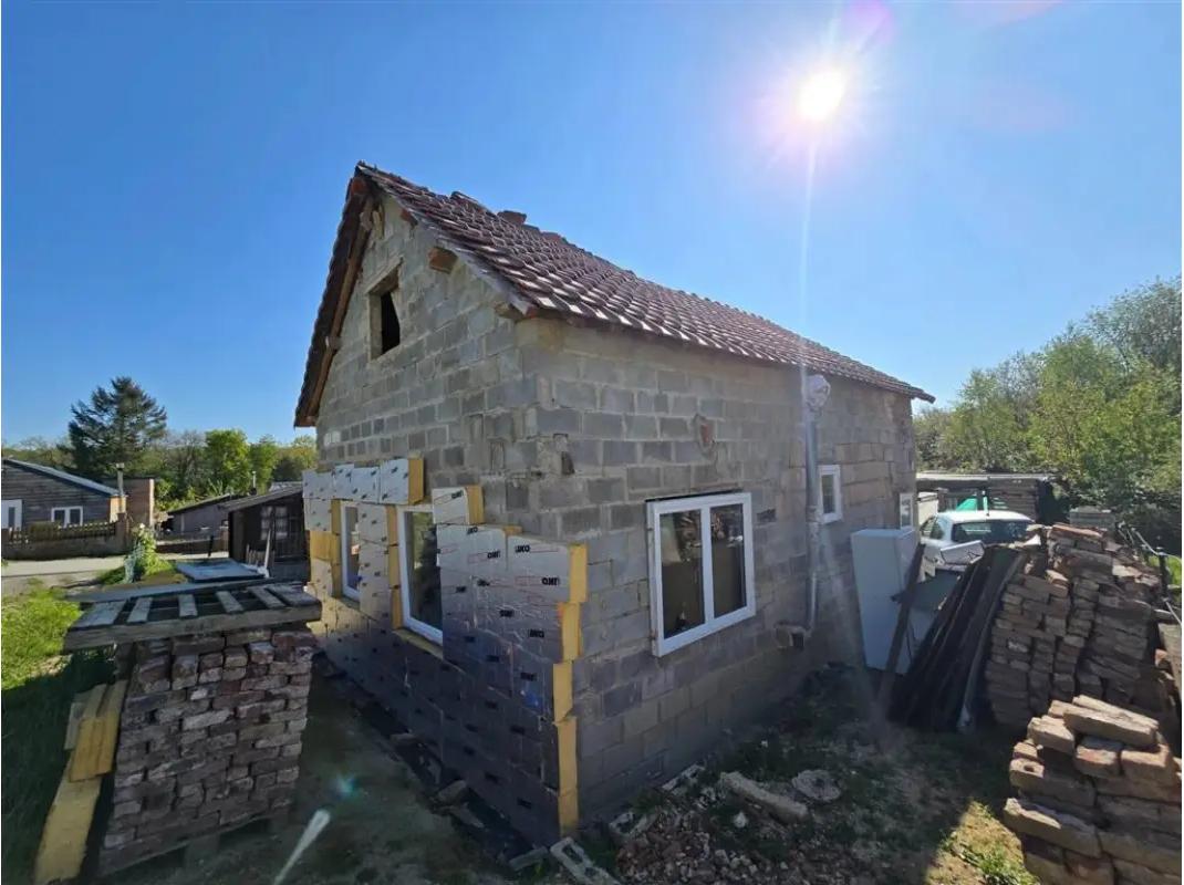 2-bedroom House in Hastière - Aanzicht 5
