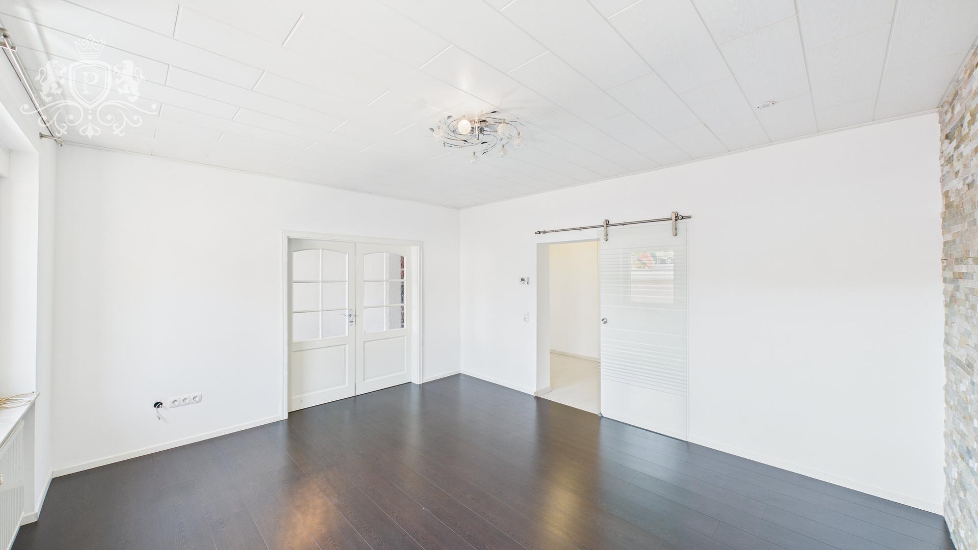 3-bedroom Commercial property in Konz - Mehr