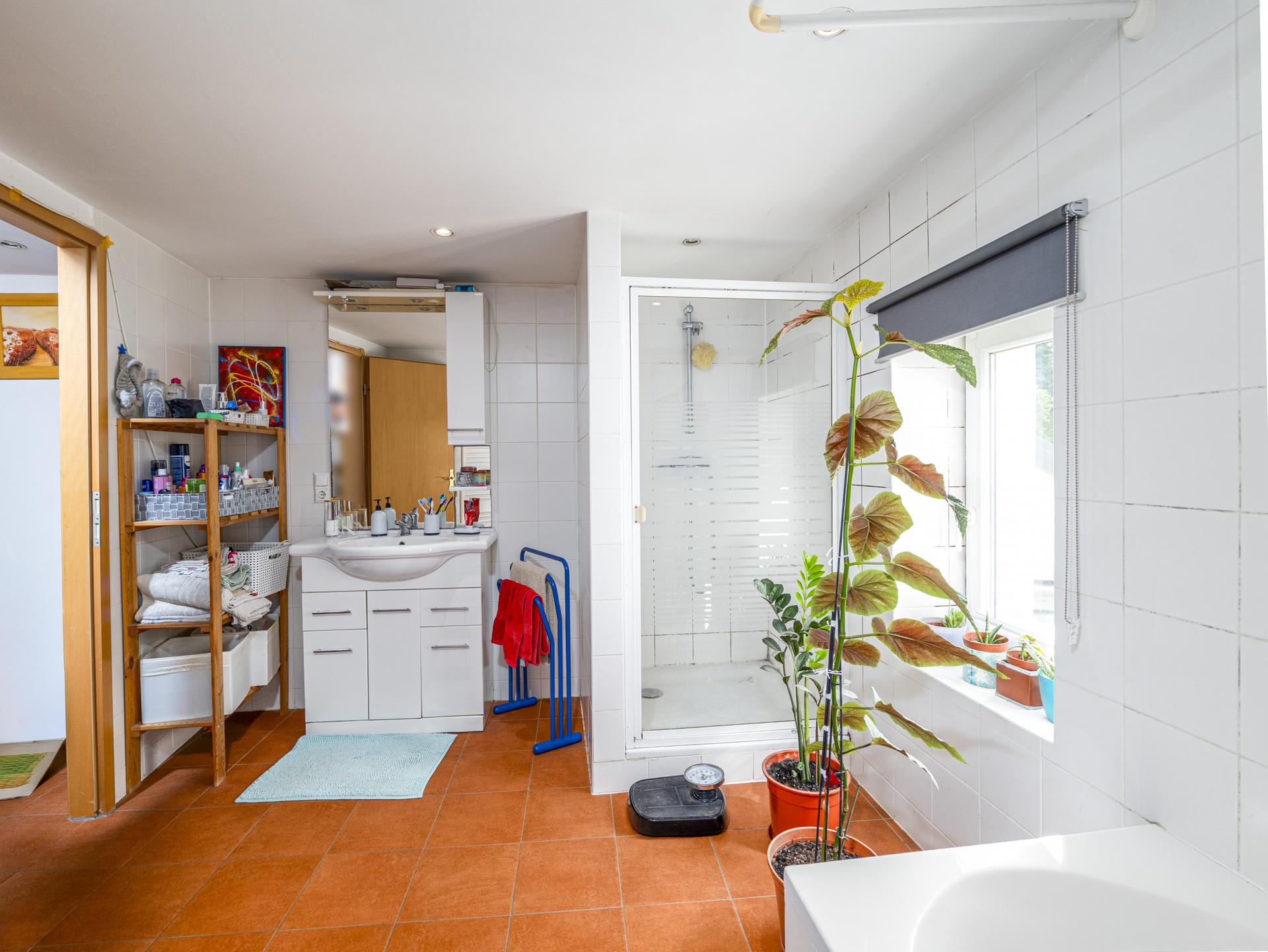 3-bedroom House in Sandweiler - More