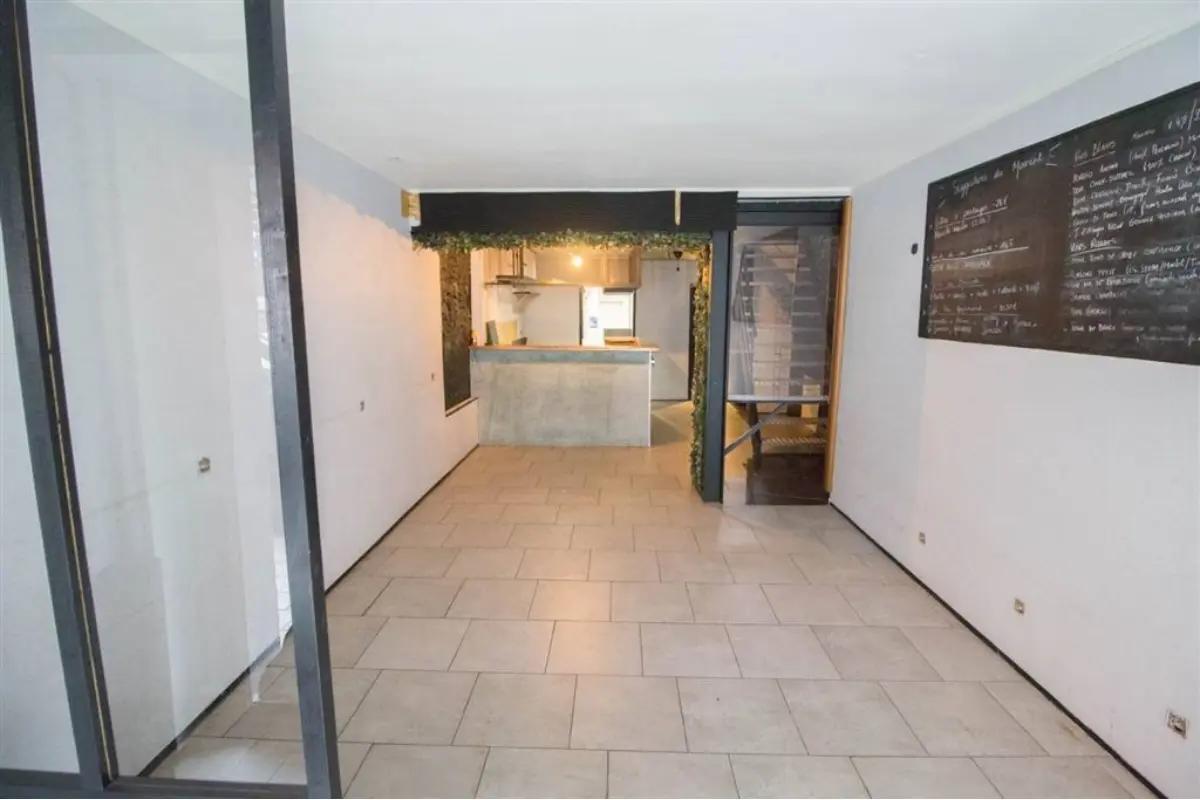 Commercial property in Charleroi - Aanzicht 2