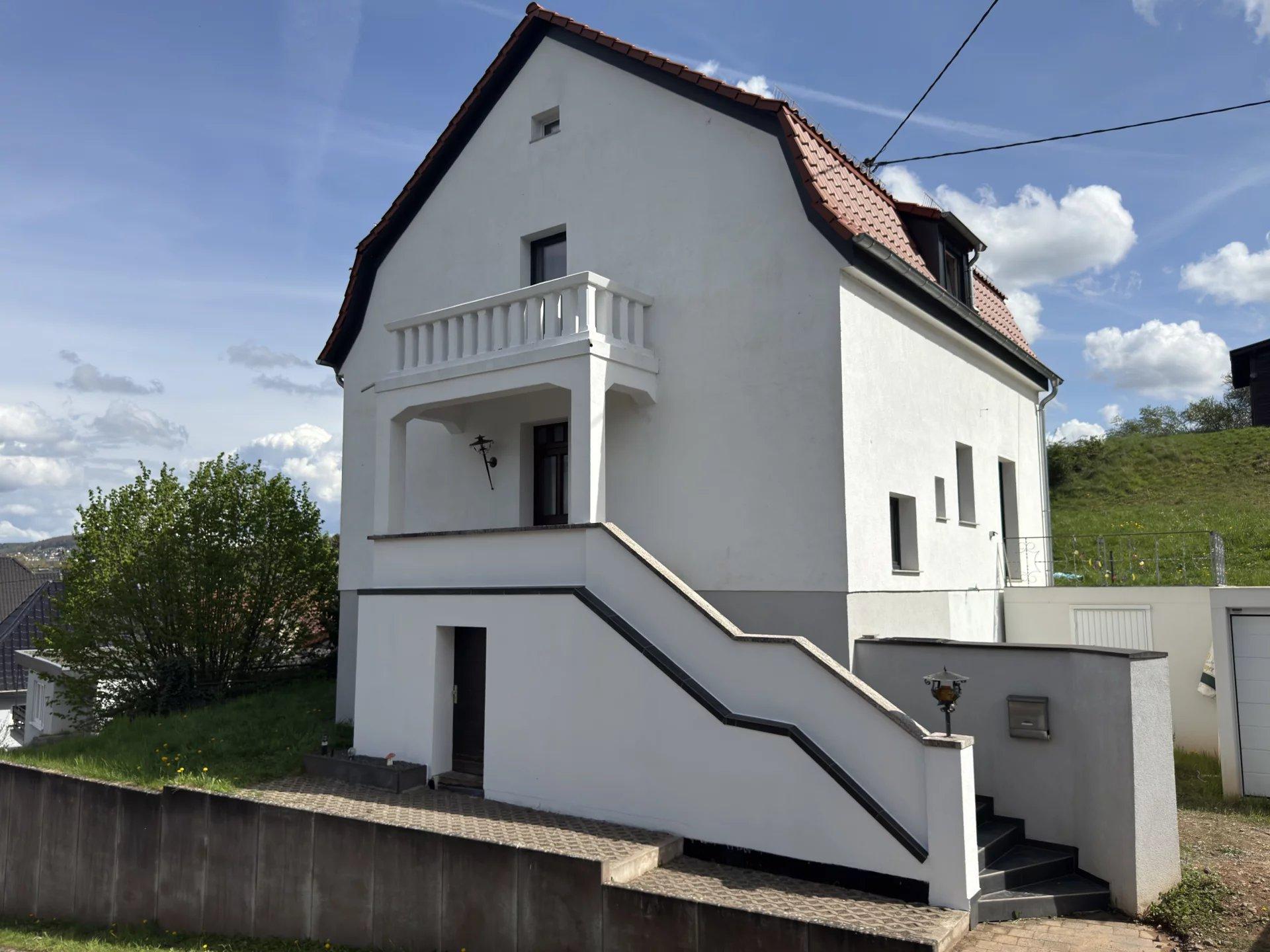 Living with a View – Renovated Heritage Villa with Character in Merzig – Hilbringen - Ansicht 2