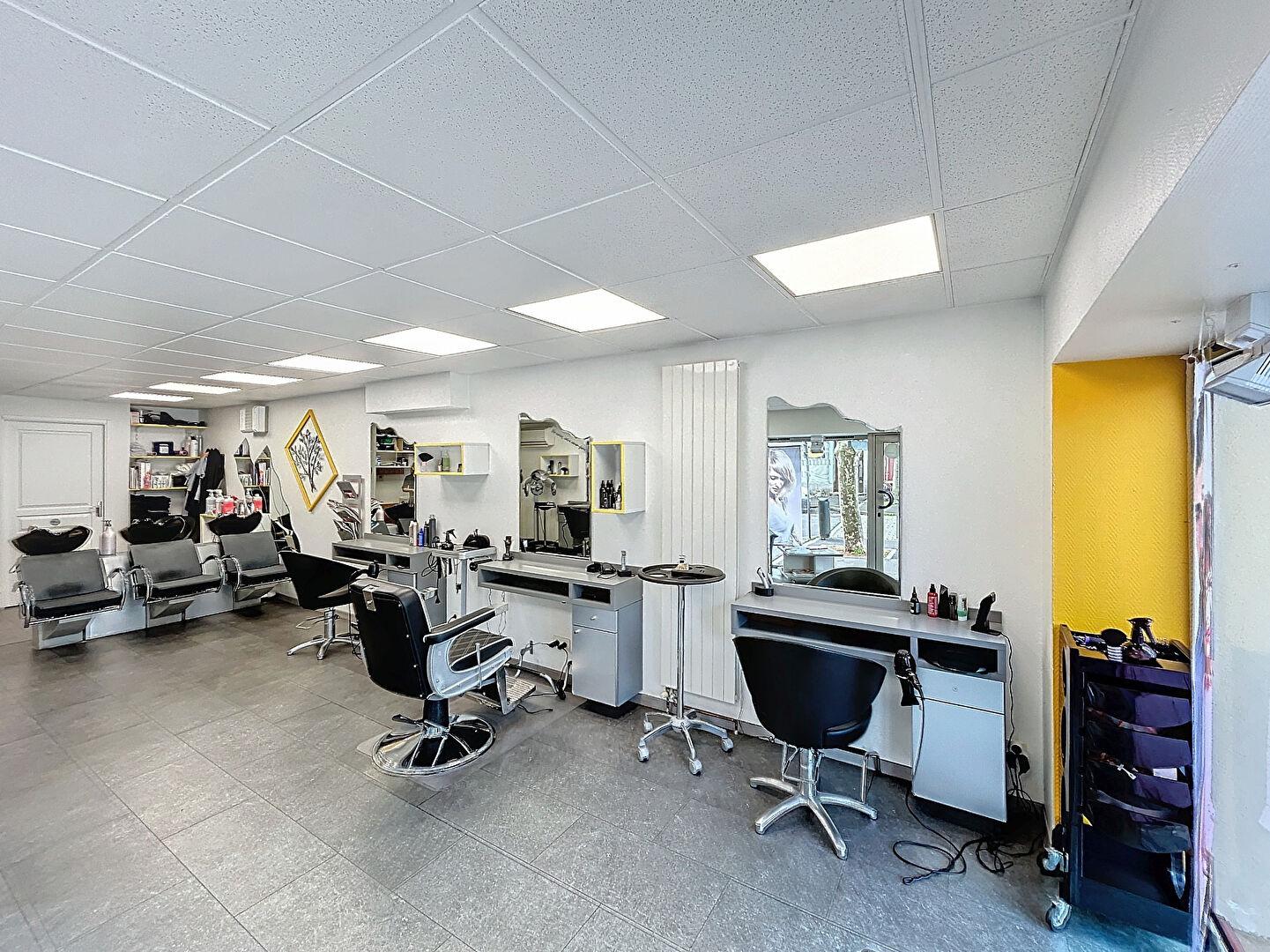 Commercial property in Commercy