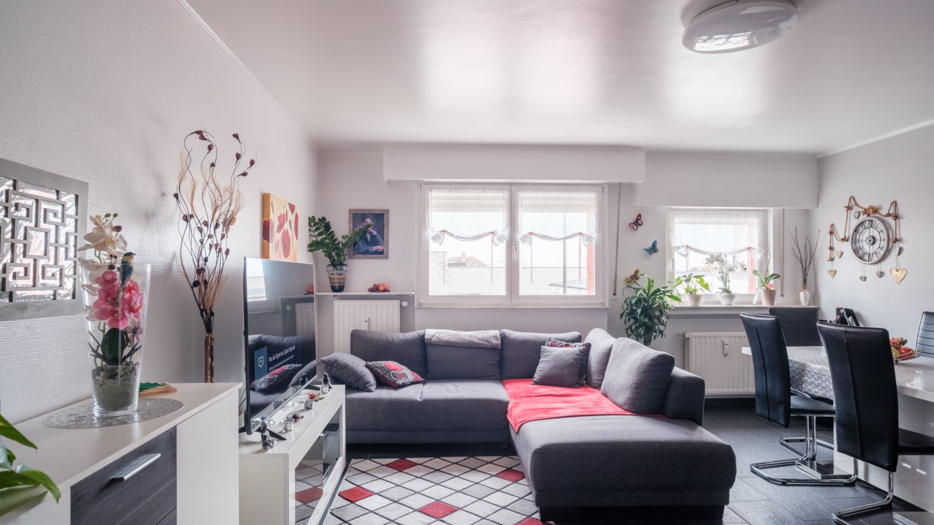 Studio, Dudelange, Dudelange