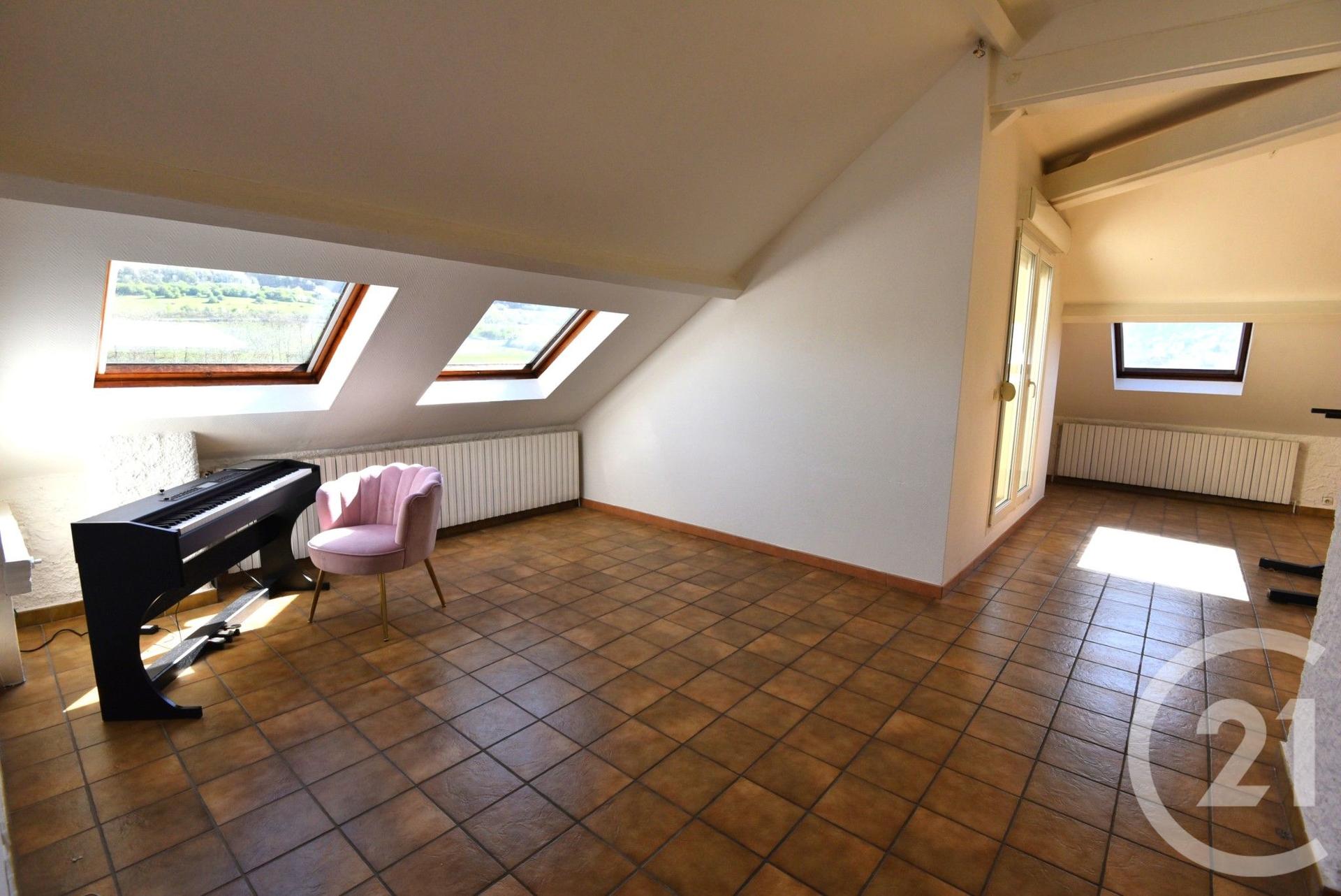 Commercial property in Marange-Silvange - Plus