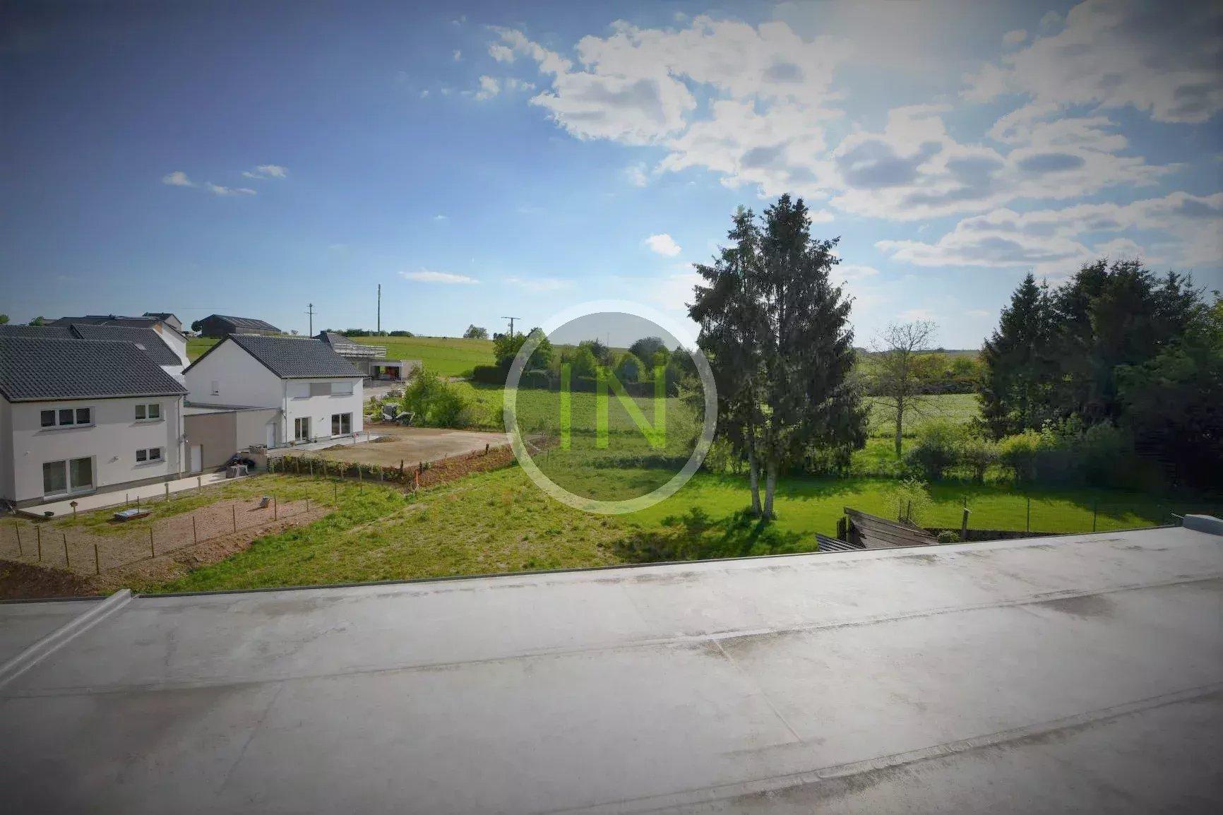 Huge house to sell in Folschette, Folschette