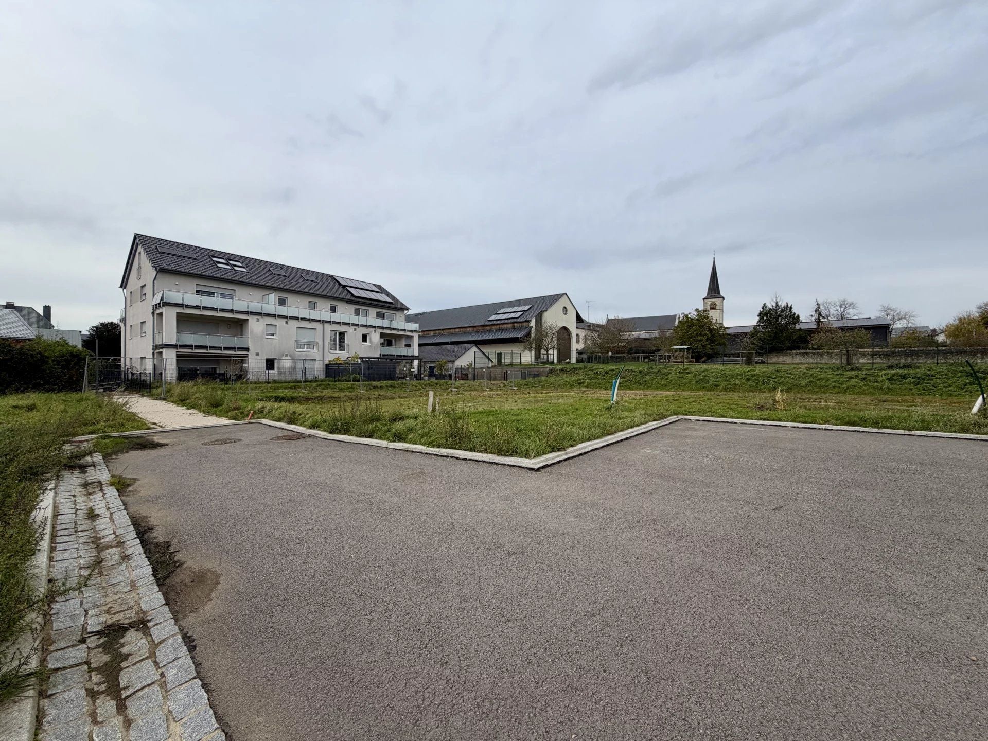Terreno, 667 m²