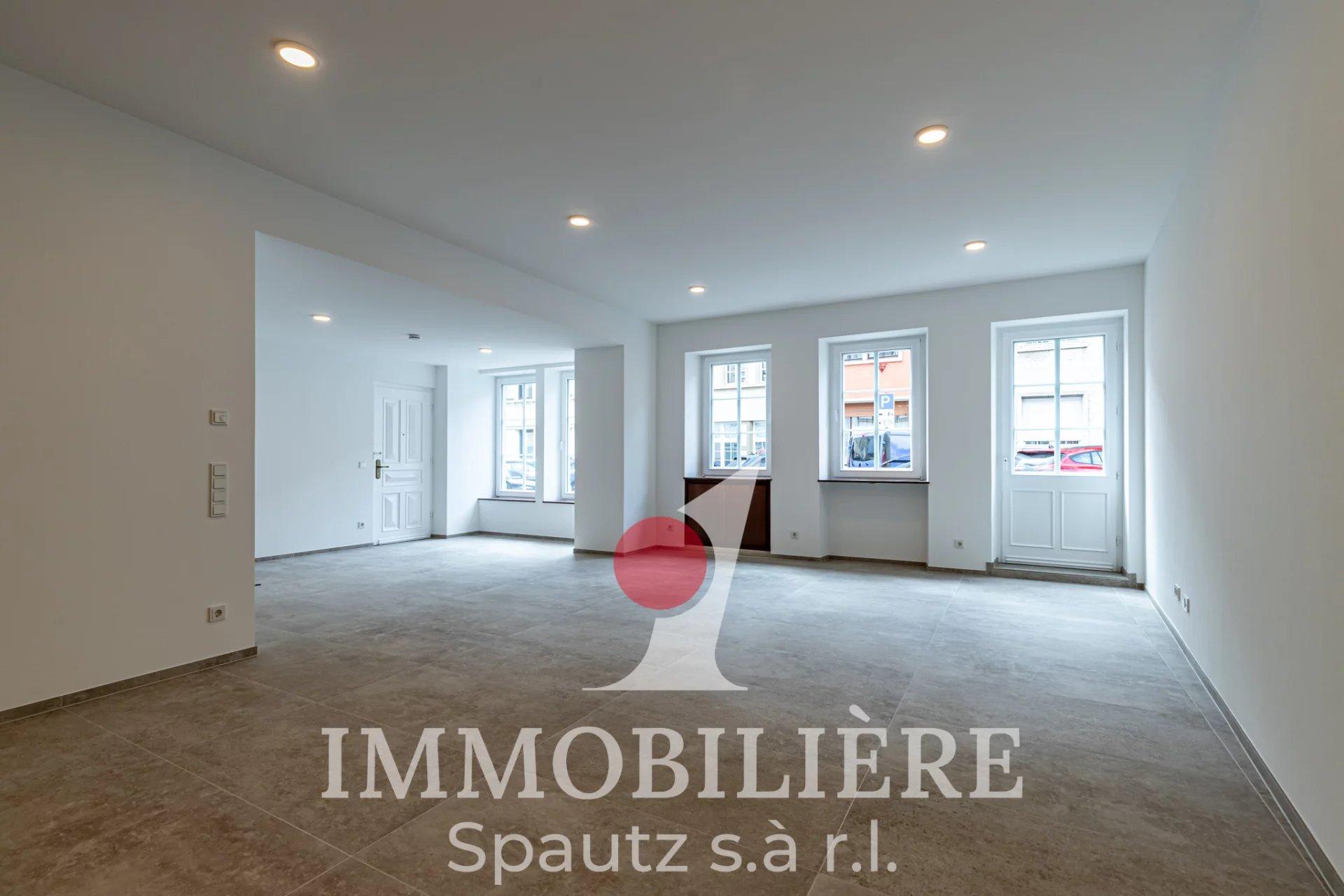FOR SALE – Fully renovated ground-floor commercial / office space in Echternach - Vue 4
