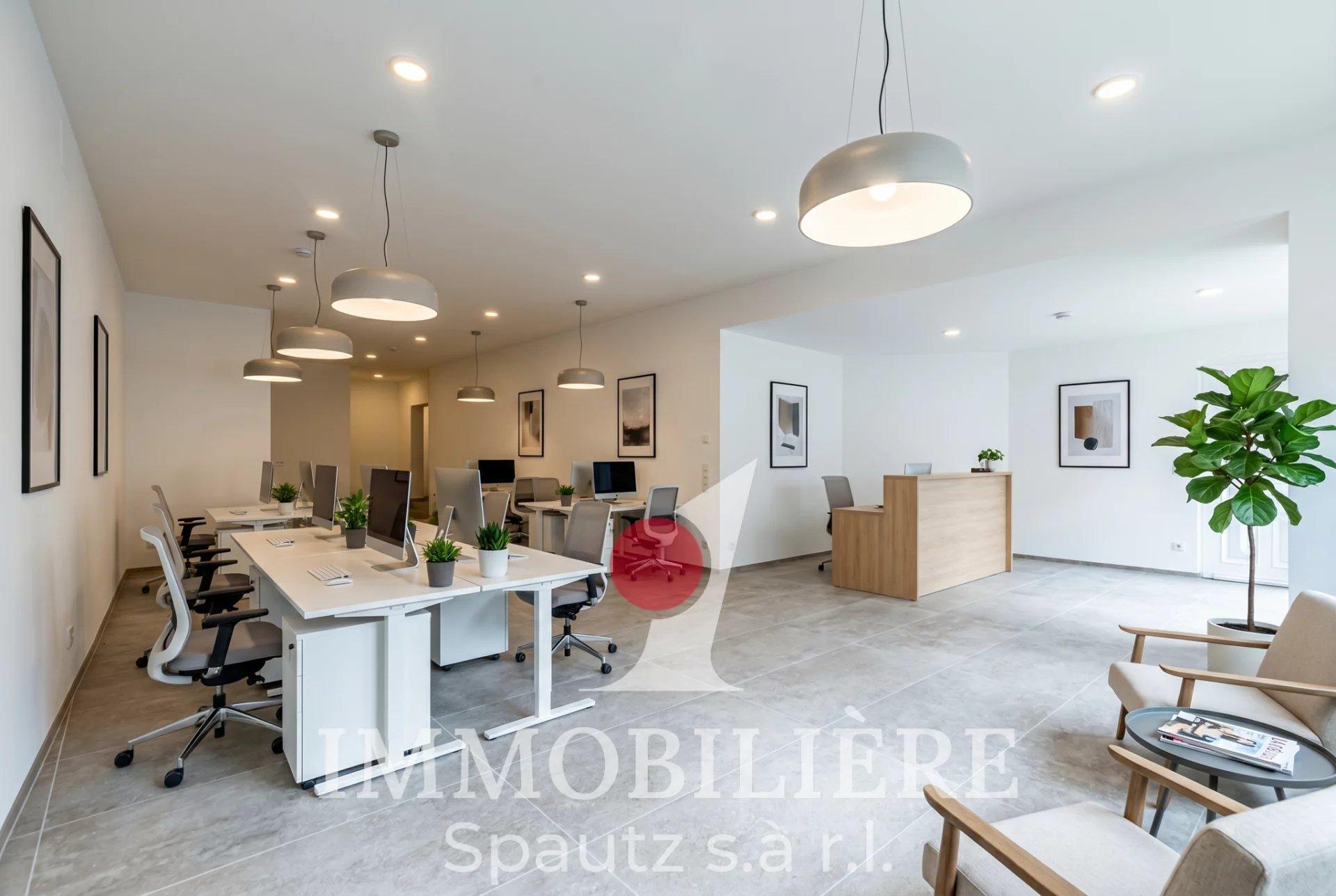 FOR SALE – Fully renovated ground-floor commercial / office space in Echternach - Vue 2