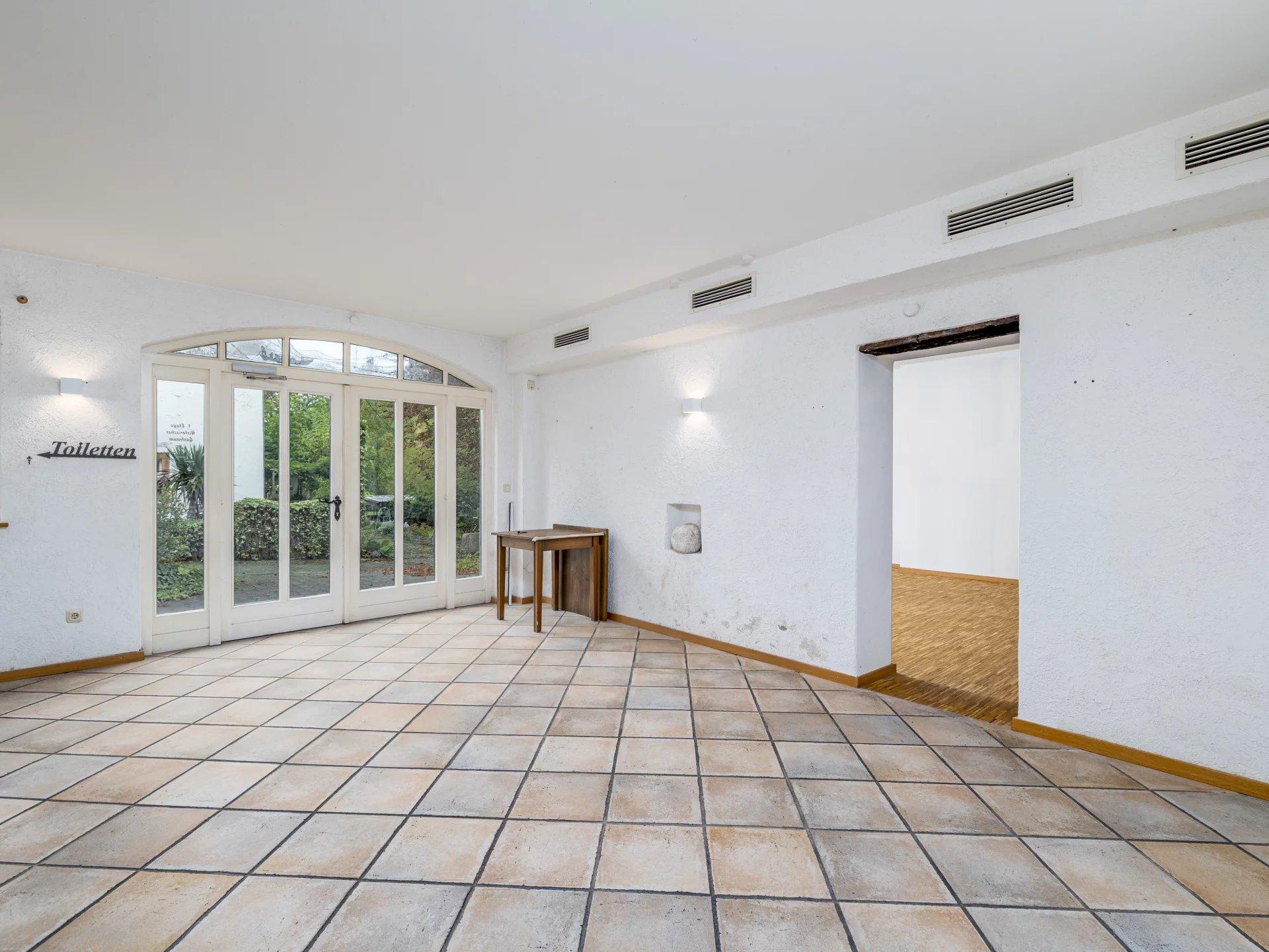 Refurbished restaurant property in Kanzem with a direct view of the Saar - Ansicht 5