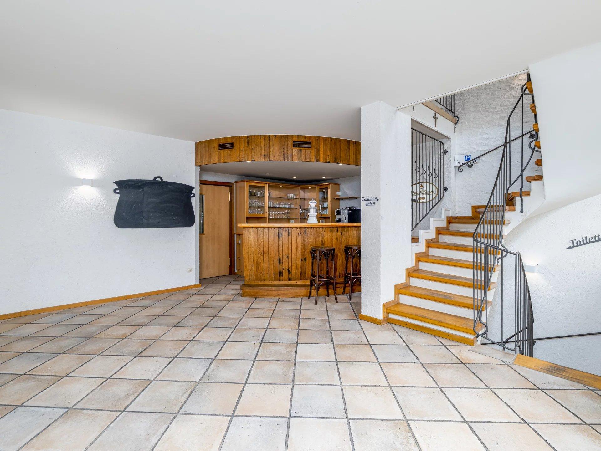 Refurbished restaurant property in Kanzem with a direct view of the Saar - Ansicht 6