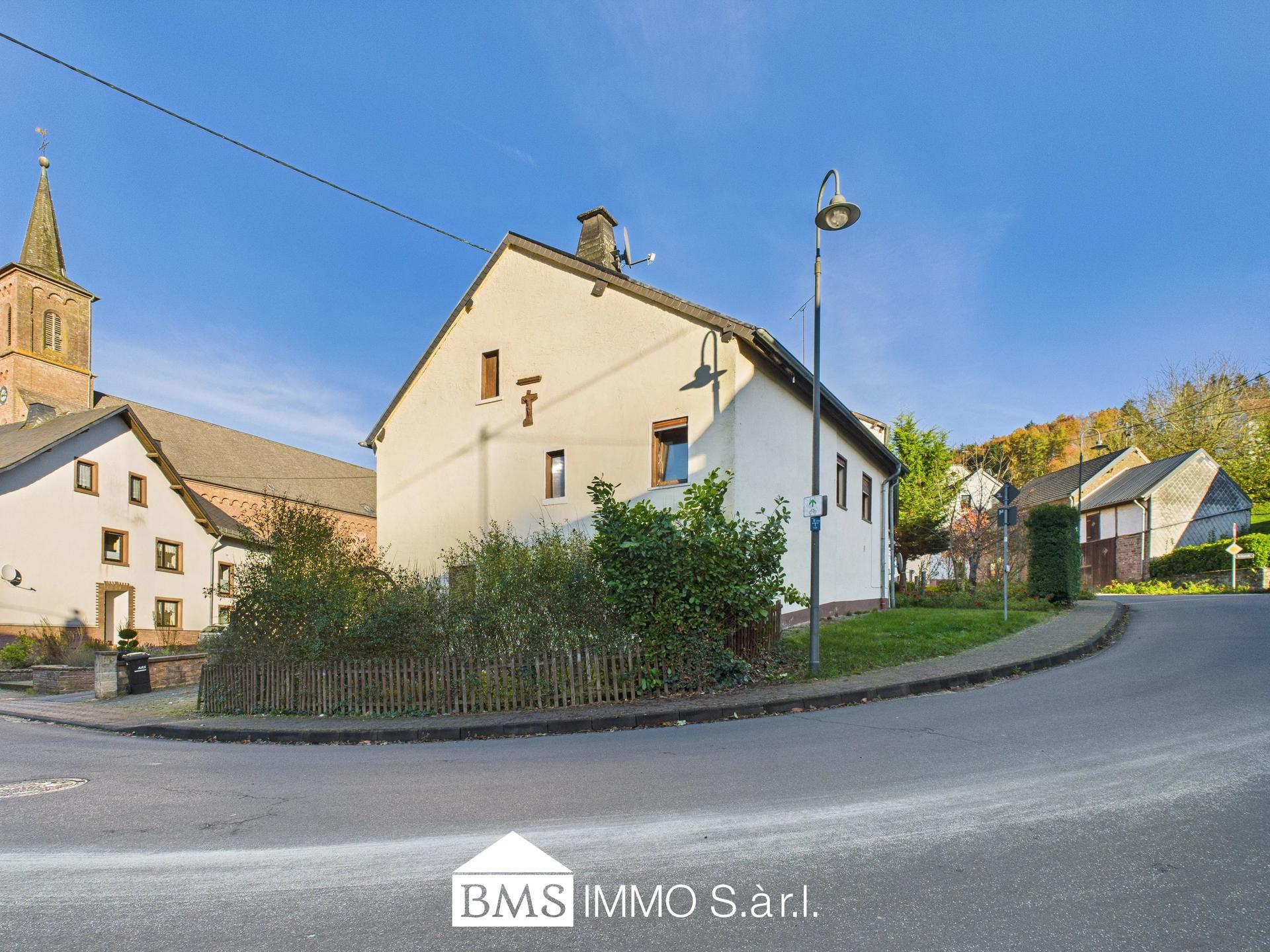 Sanierungswürdiges Haus in Seffern mit 4 Schlafzimmern - Ansicht 3