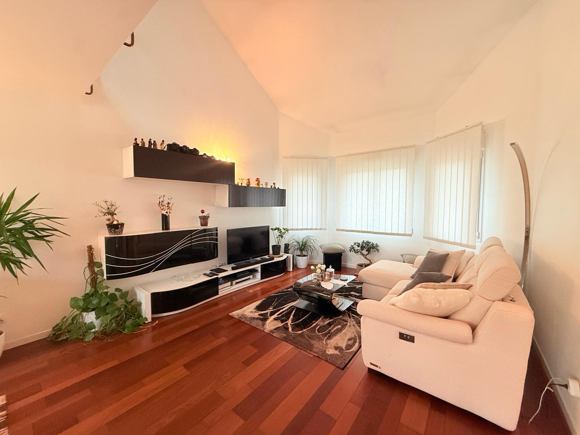 Maison – Thionville, Place du Luxembourg, Moselle - Vue 5