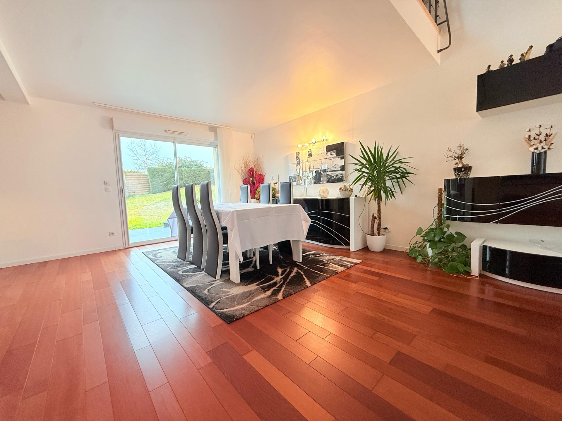 Maison – Thionville, Place du Luxembourg, Moselle - Vue 3