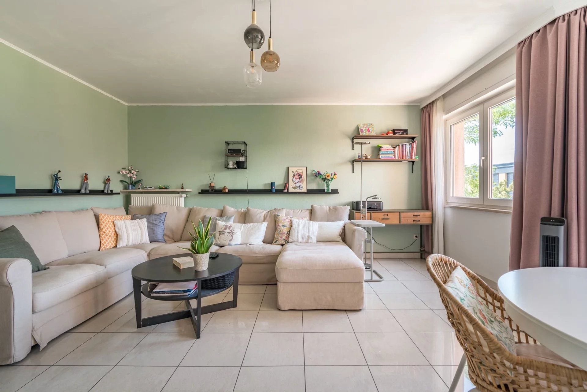 Bonnevoie | Familienwohnung zu verkaufen – 100 m², Balkon & Parkplatz — Luxembourg-Bonnevoie — 3