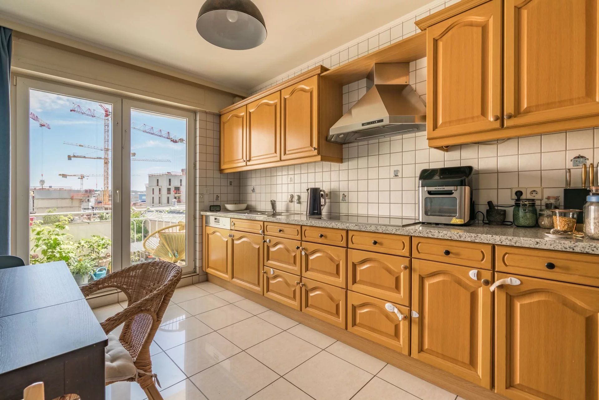 Bonnevoie | Familienwohnung zu verkaufen – 100 m², Balkon & Parkplatz — Luxembourg-Bonnevoie — 4