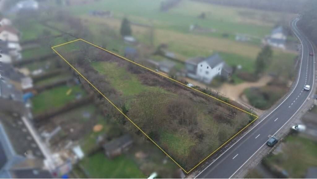 Land in Virton