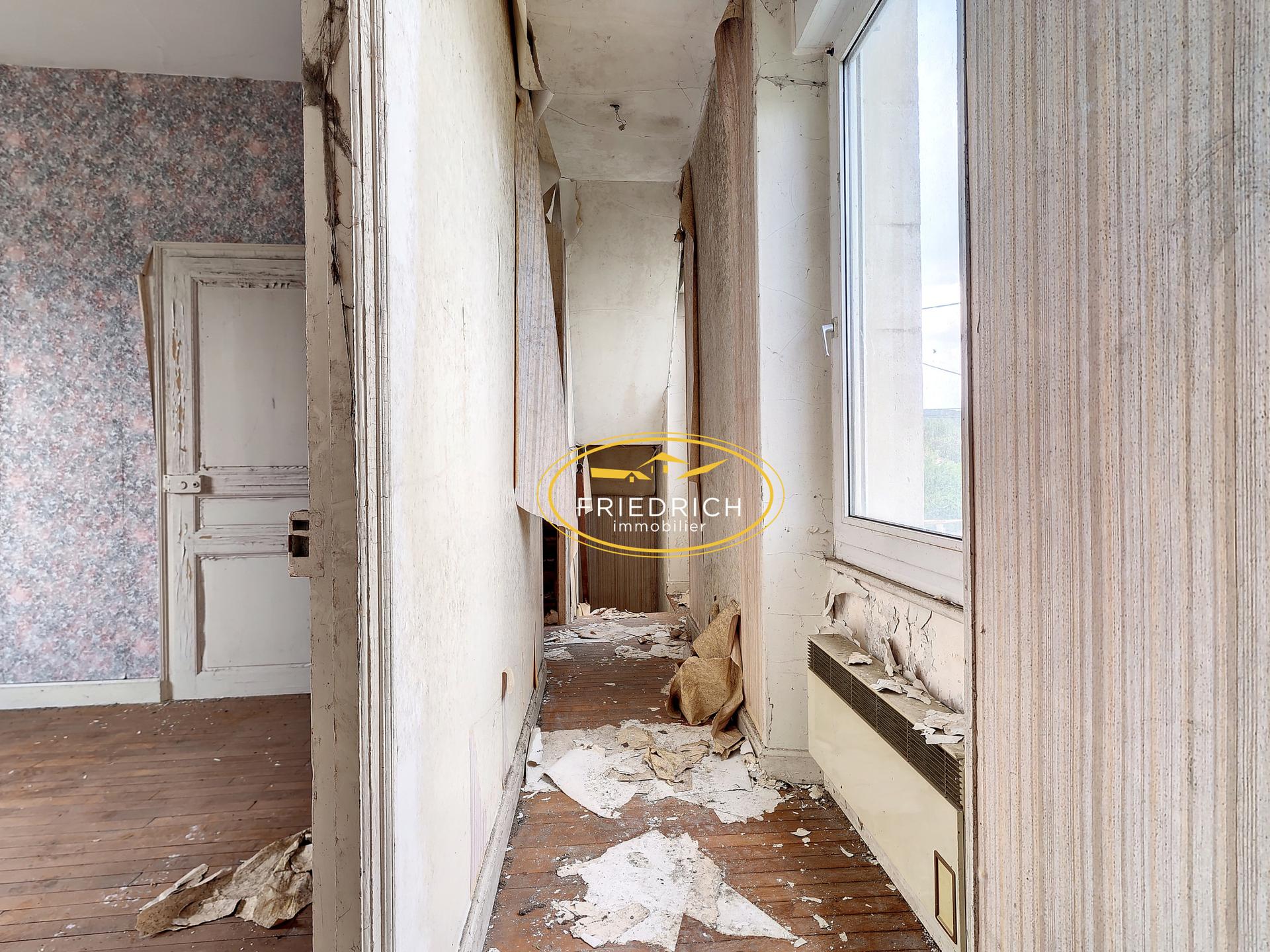 House in Saint-Mihiel, Meuse - Plus