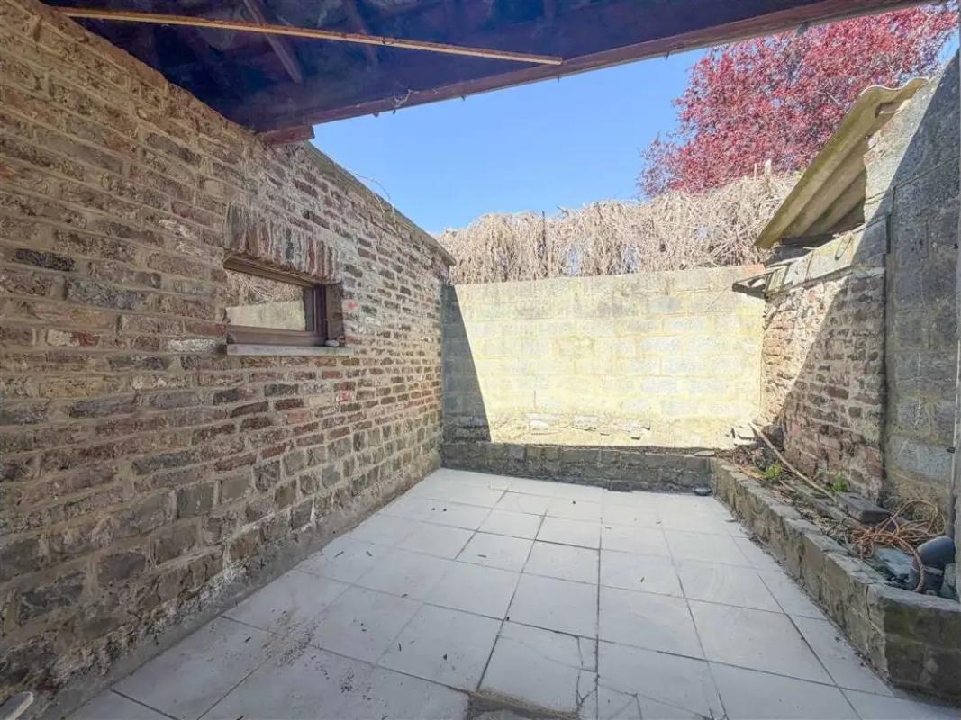 3-bedroom House in Marchienne-au-Pont - Aanzicht 6