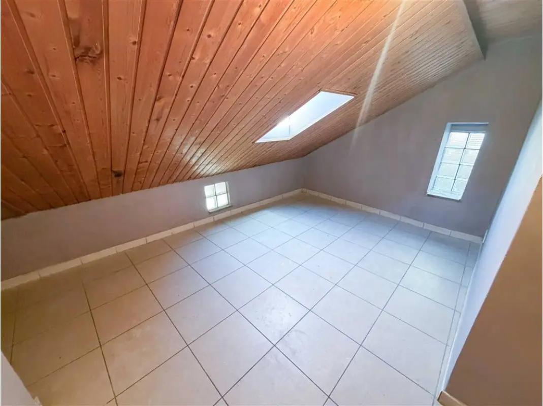 3-bedroom House in Marchienne-au-Pont - Meer
