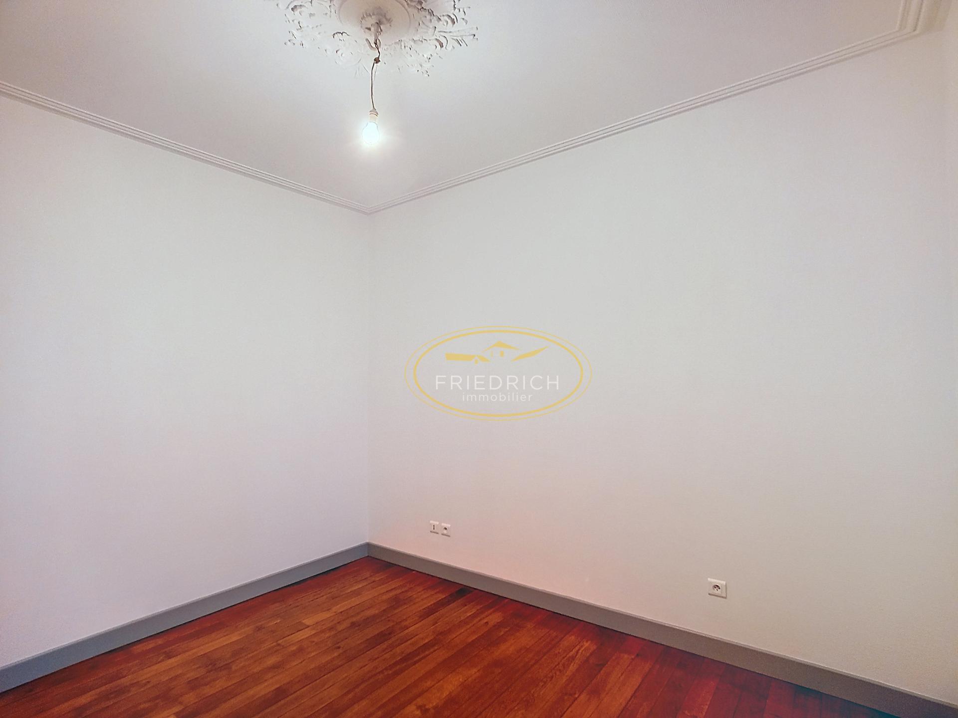 Apartment in Bar-le-Duc, Meuse - Plus
