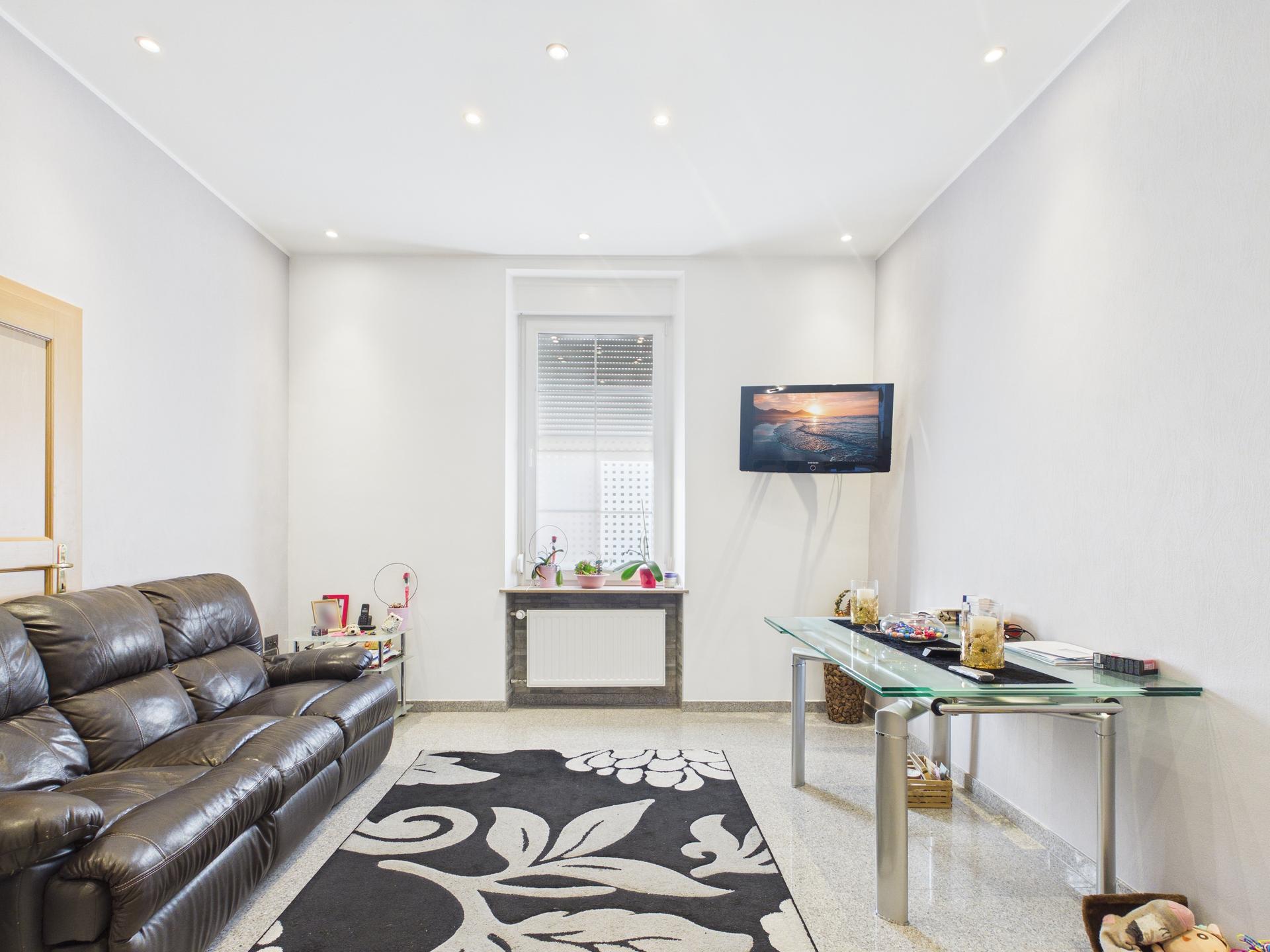 4-bedroom Apartment in Colmar-Berg - Vue 2
