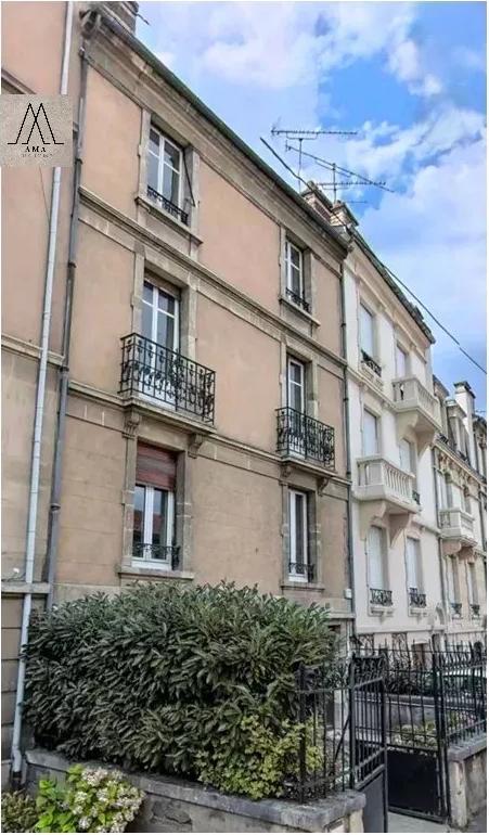 Charming 10-Room Home in Vandœuvre-lès-Nancy - Vue 3