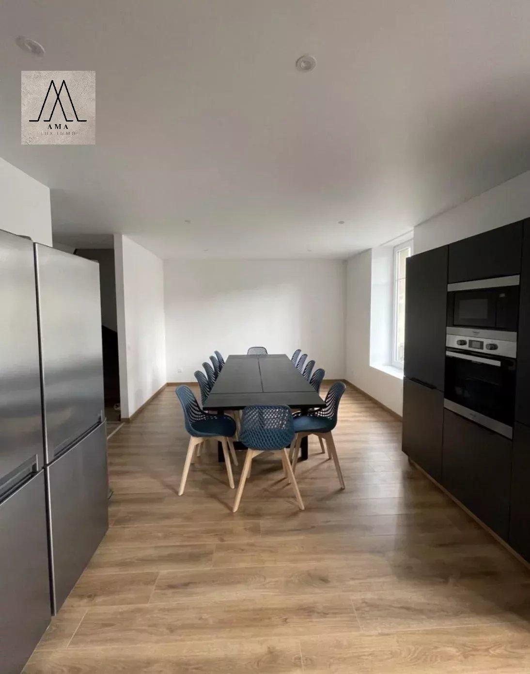 Charming 10-Room Home in Vandœuvre-lès-Nancy - Vue 4