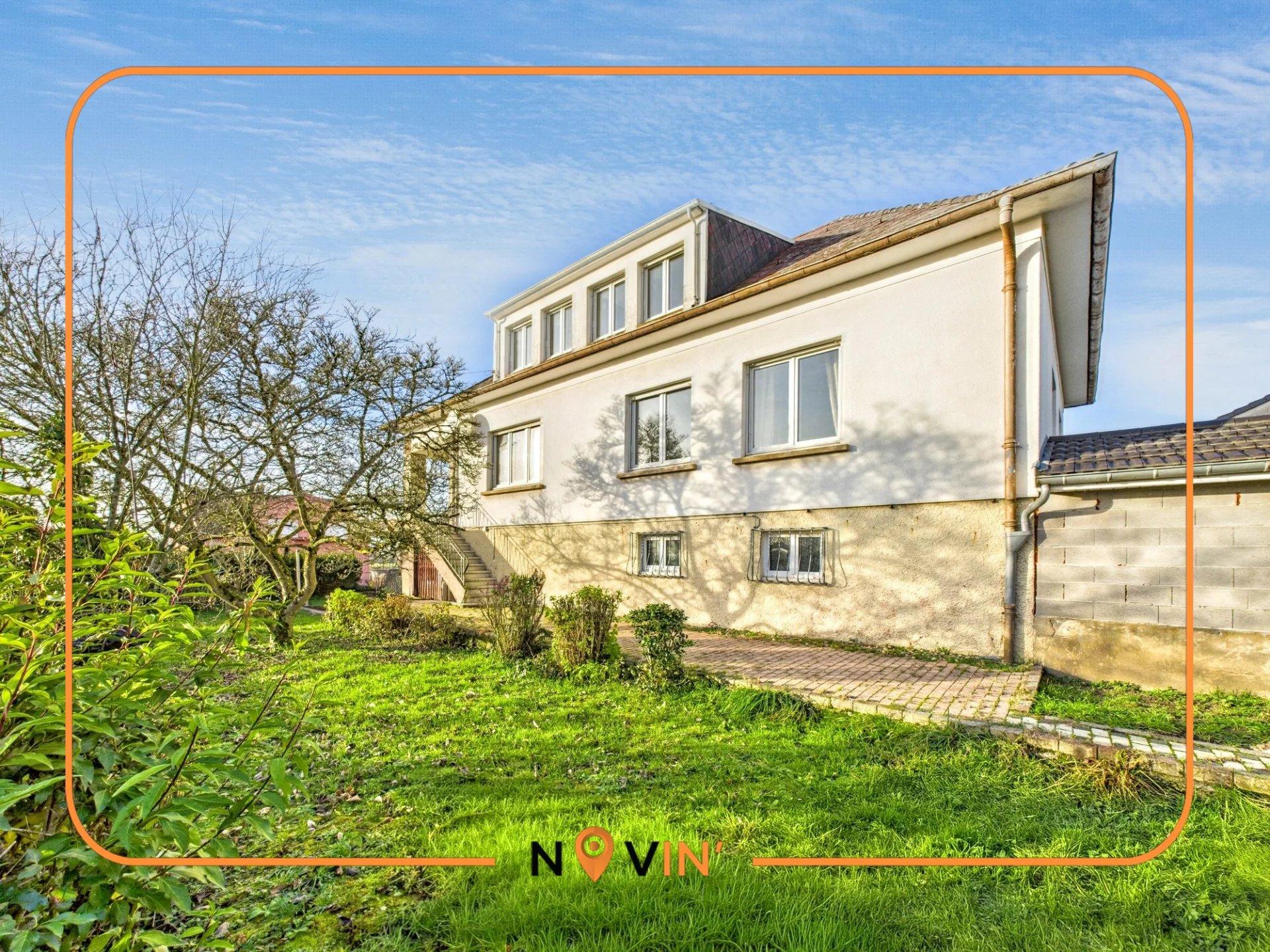 INCOME PROPERTY – 3 APARTMENTS + LARGE LOT - Vue 2