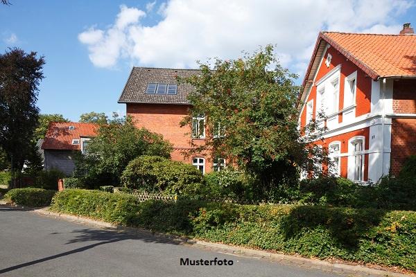 House in Mettlach, Saarhölzbach