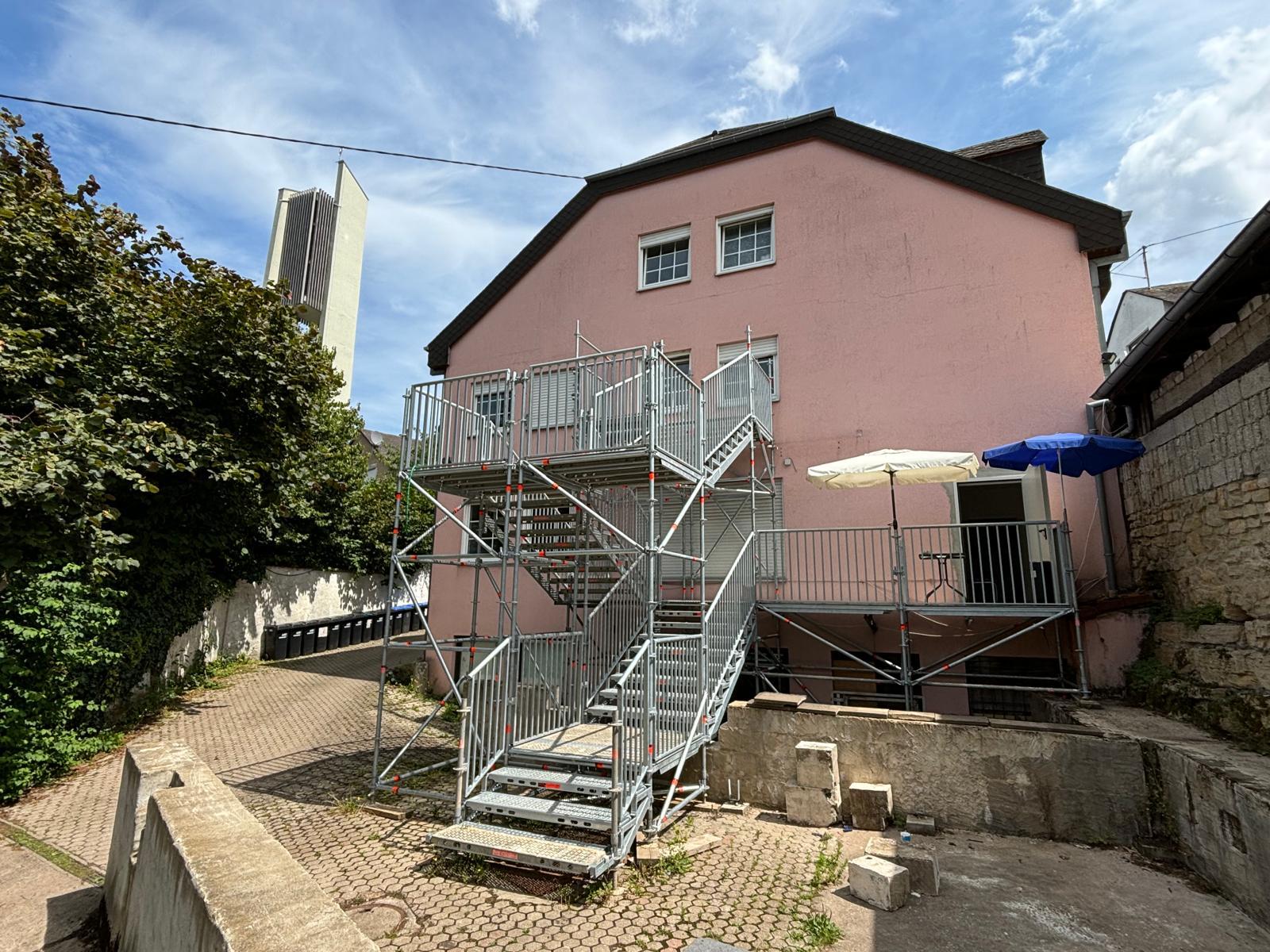 21-bedroom Commercial property in Konz - Mehr