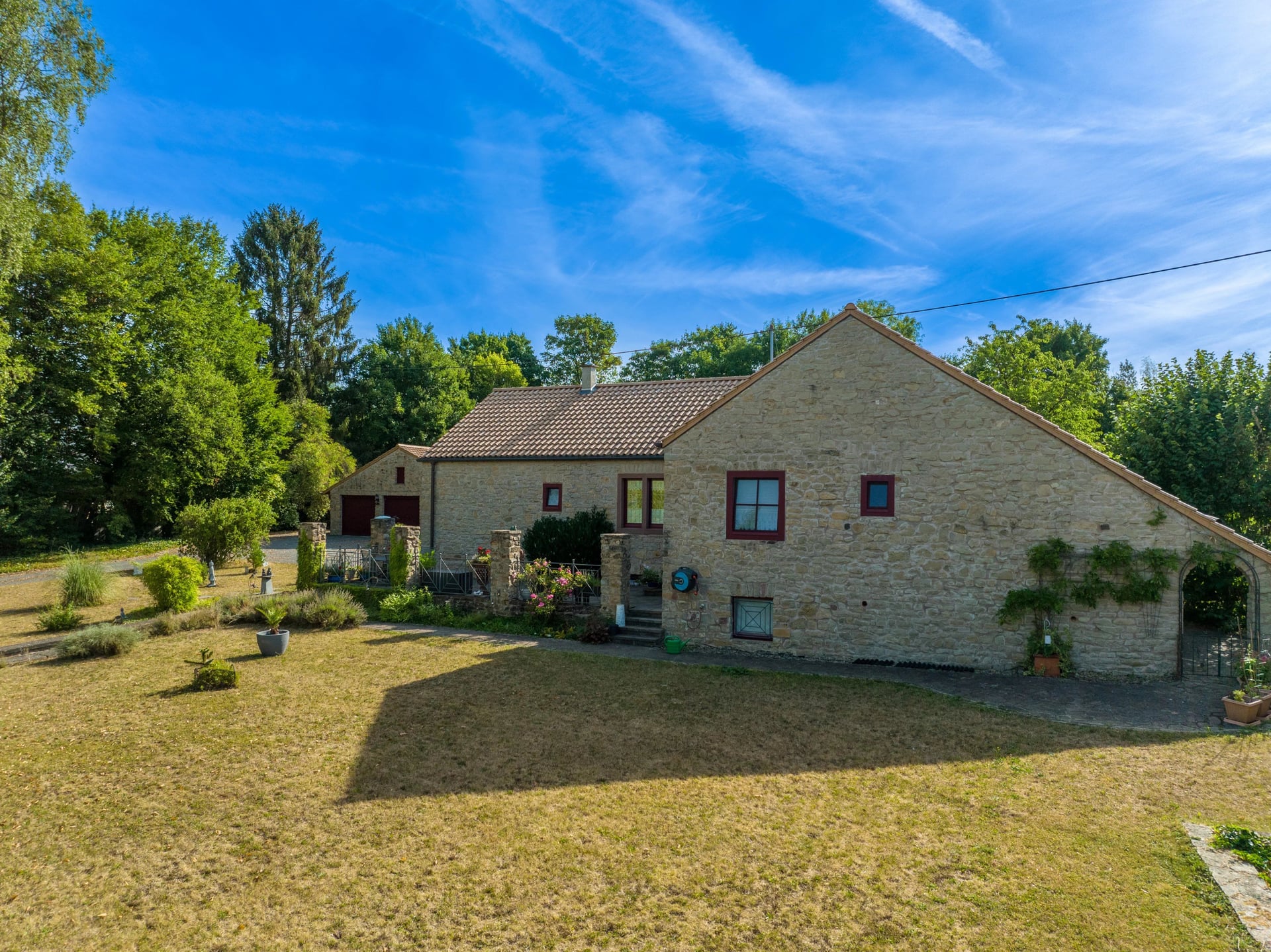 Landhaus mit südländischem Charme ! - nur wenige Minuten von der luxbg. Grenze entfernt - Ansicht 4