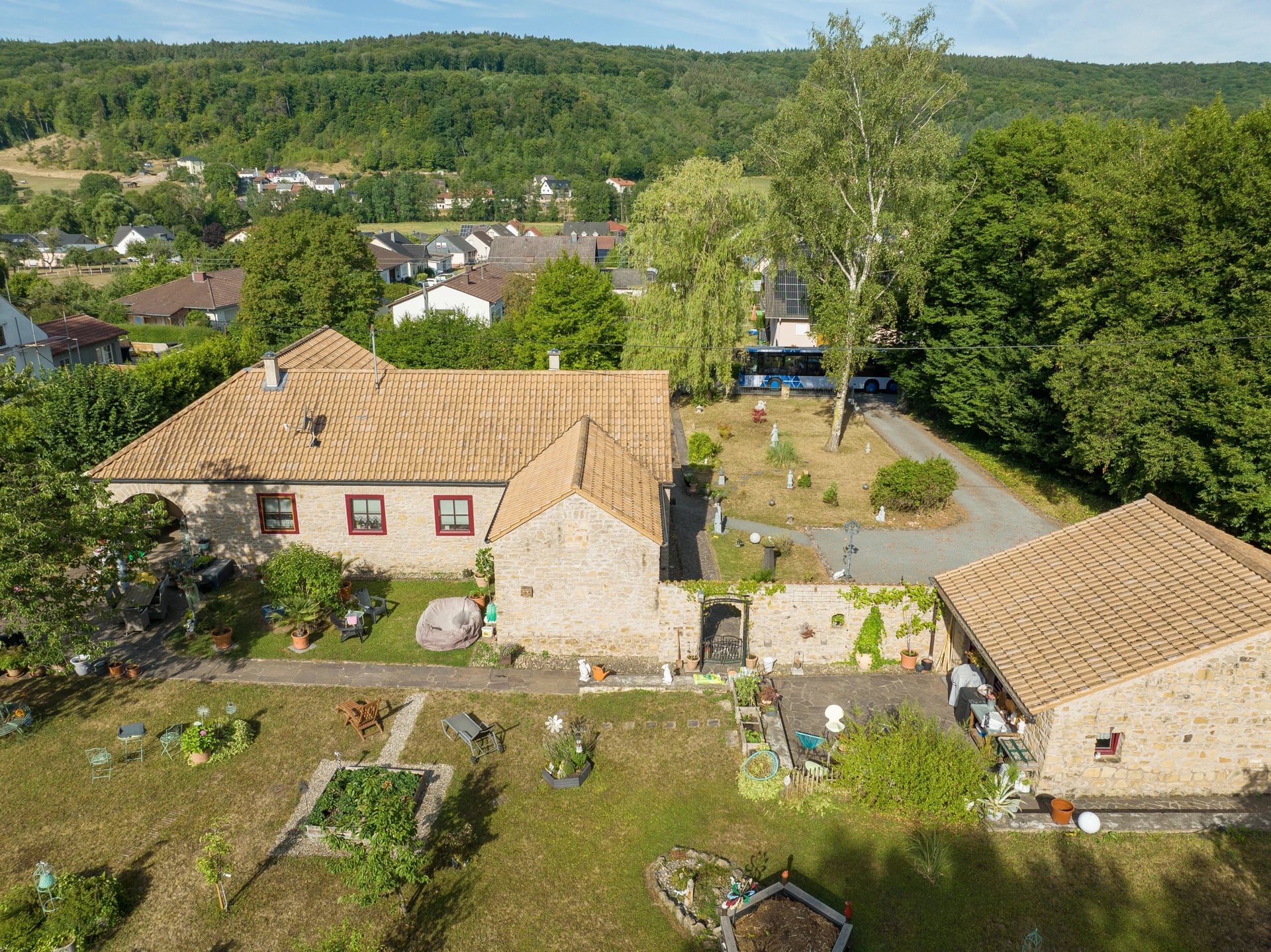 Landhaus mit südländischem Charme ! - nur wenige Minuten von der luxbg. Grenze entfernt - Ansicht 2