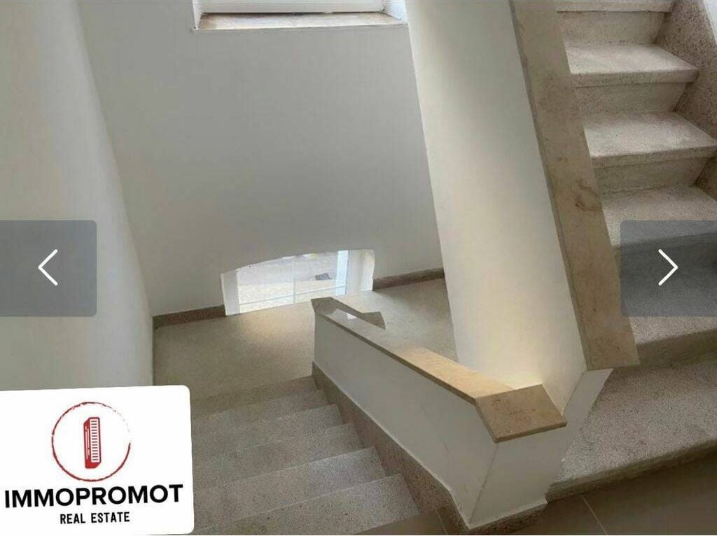 5-bedroom House in Dudelange - Vue 4