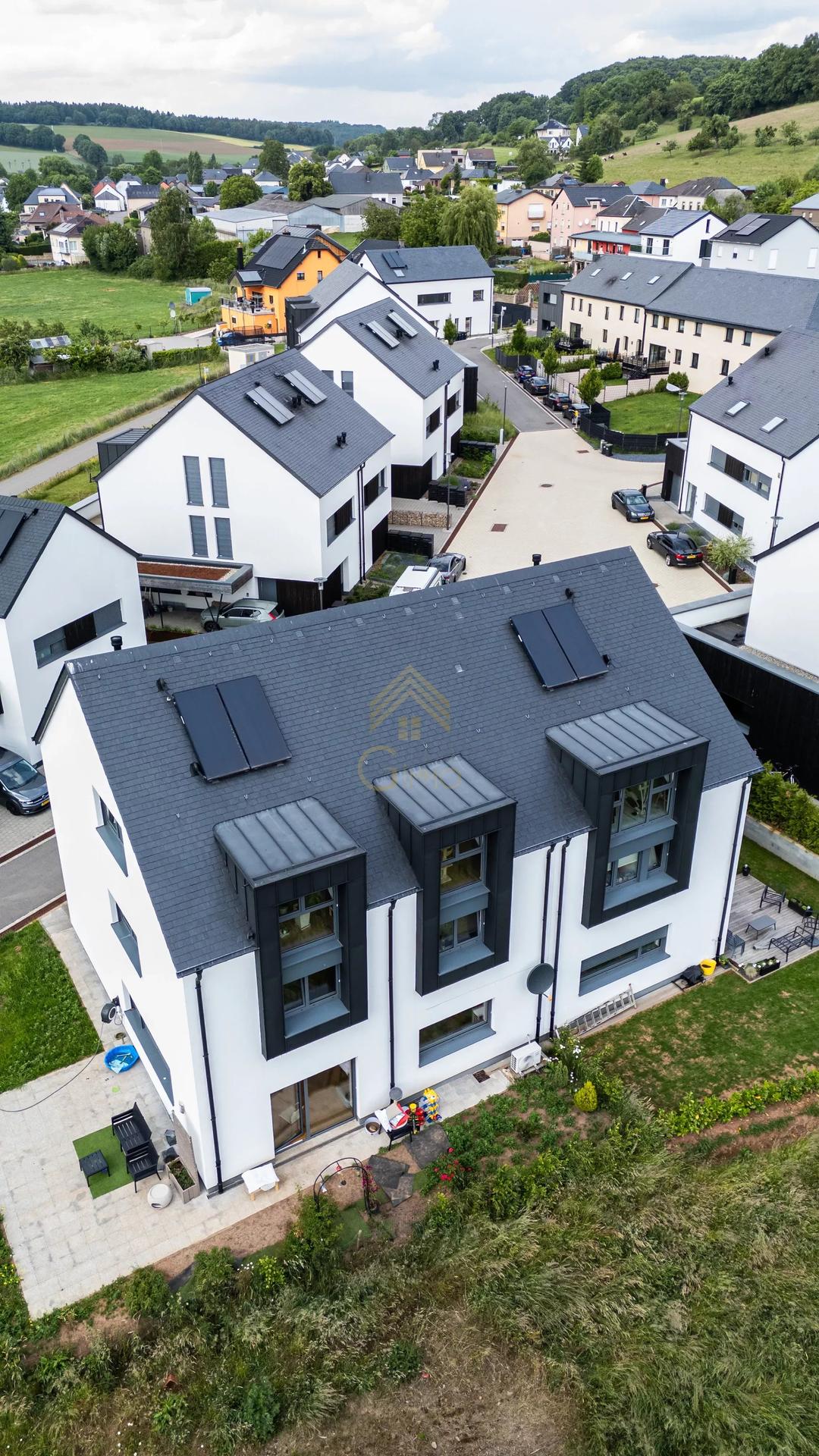 Recent house high standing Class A/A, Bettborn