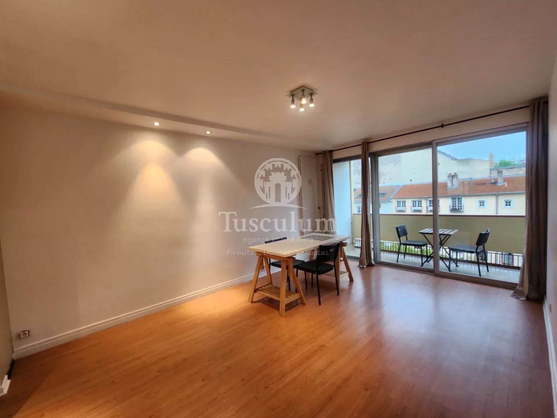 Apartment in Nancy, Centre Ville, Charles III - Vue 3