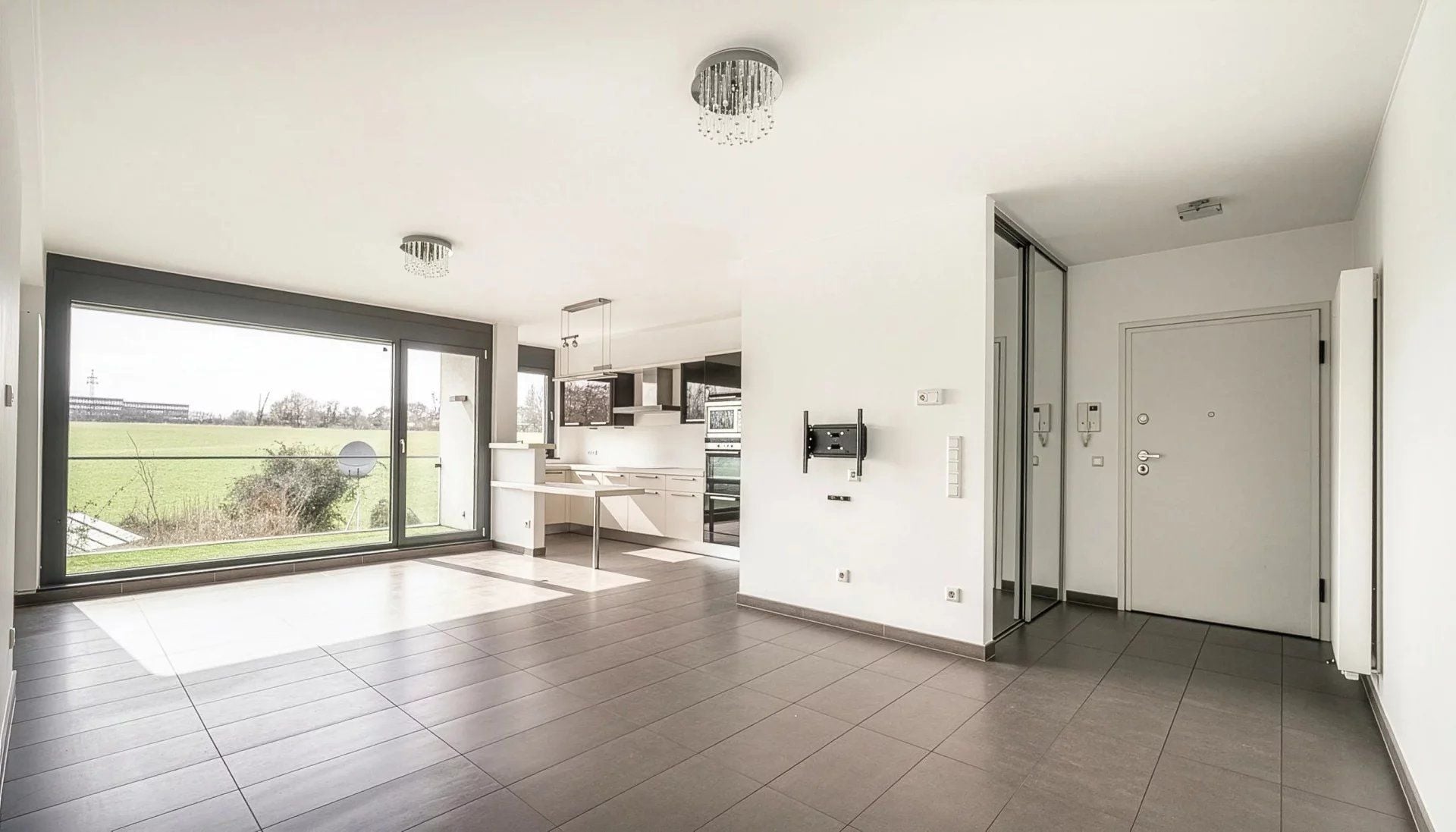 2 bedrooms with panoramic view — Excellent condition, Luxembourg-Merl
