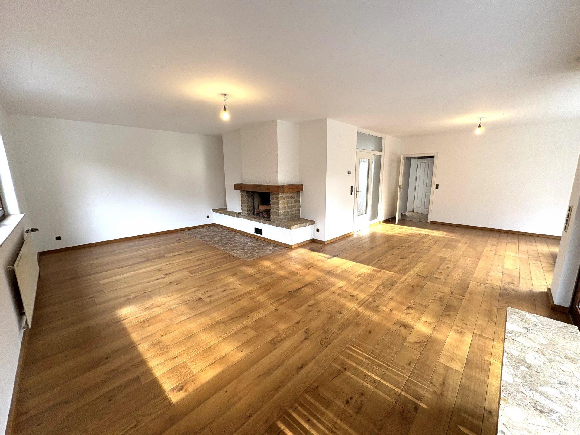 Spacious house with granny flat in Konz - Mehr