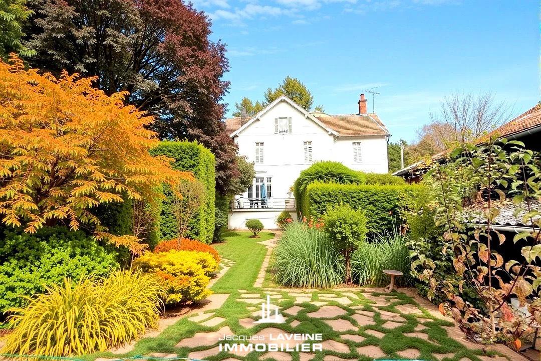 5-bedroom House in Pagny-sur-Moselle - Vue 2