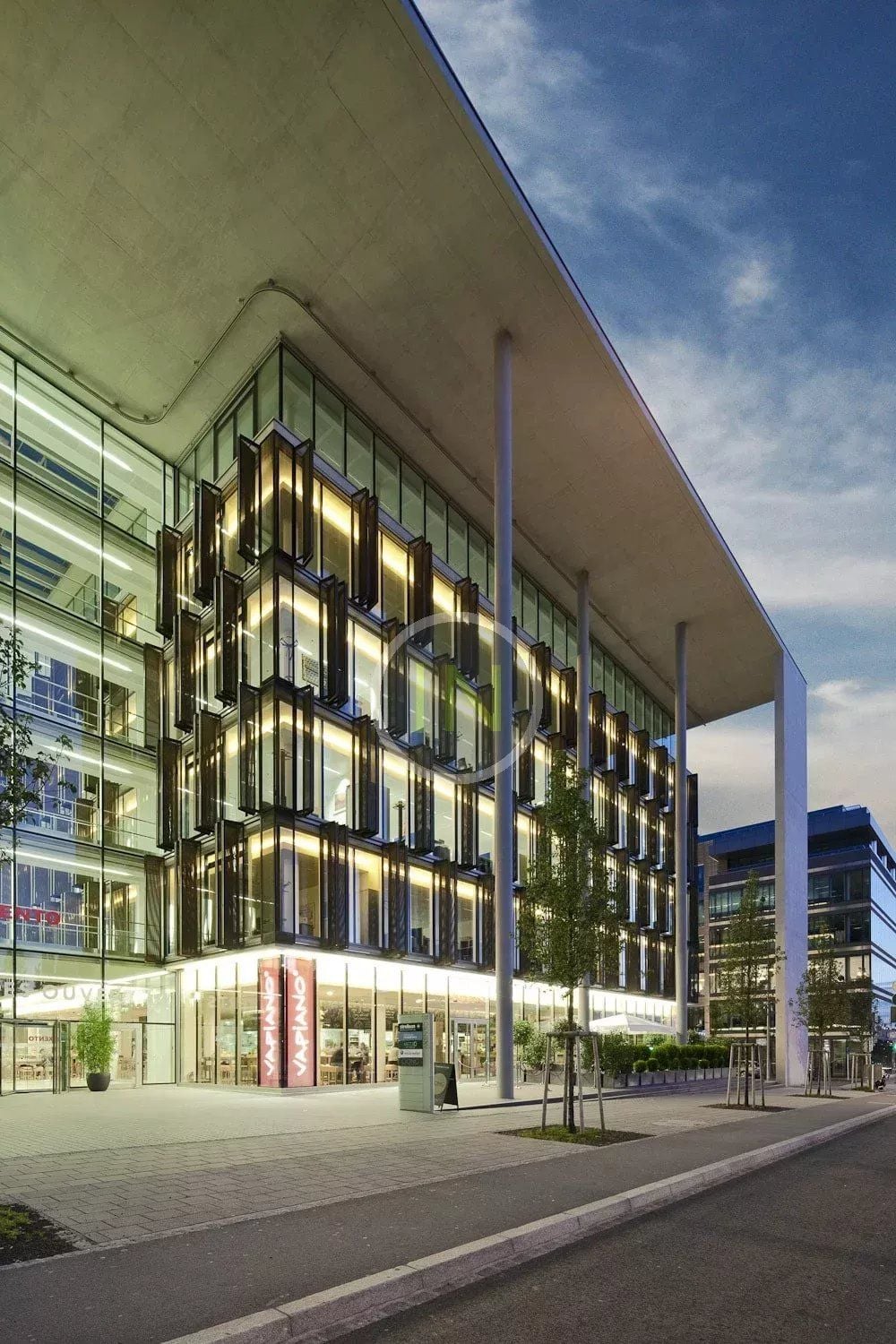 Innovative building in Kirchberg - View 2