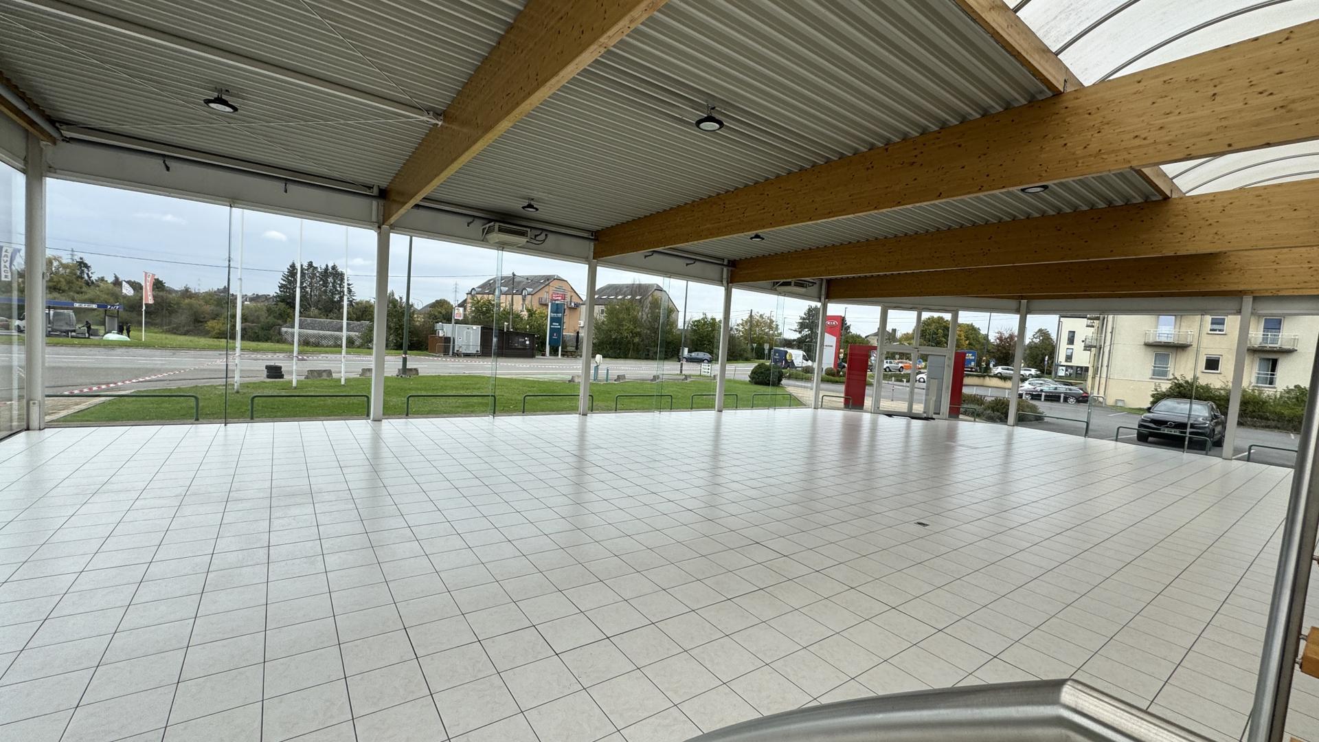 Commercial property in Aubange - Aanzicht 2